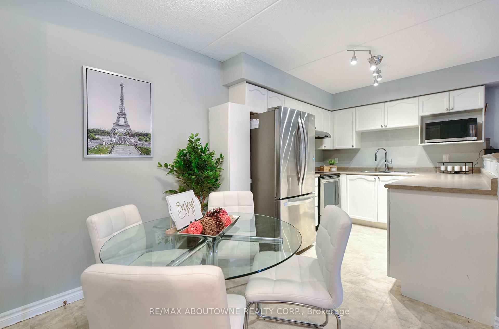 1470 Bishops Gate 104