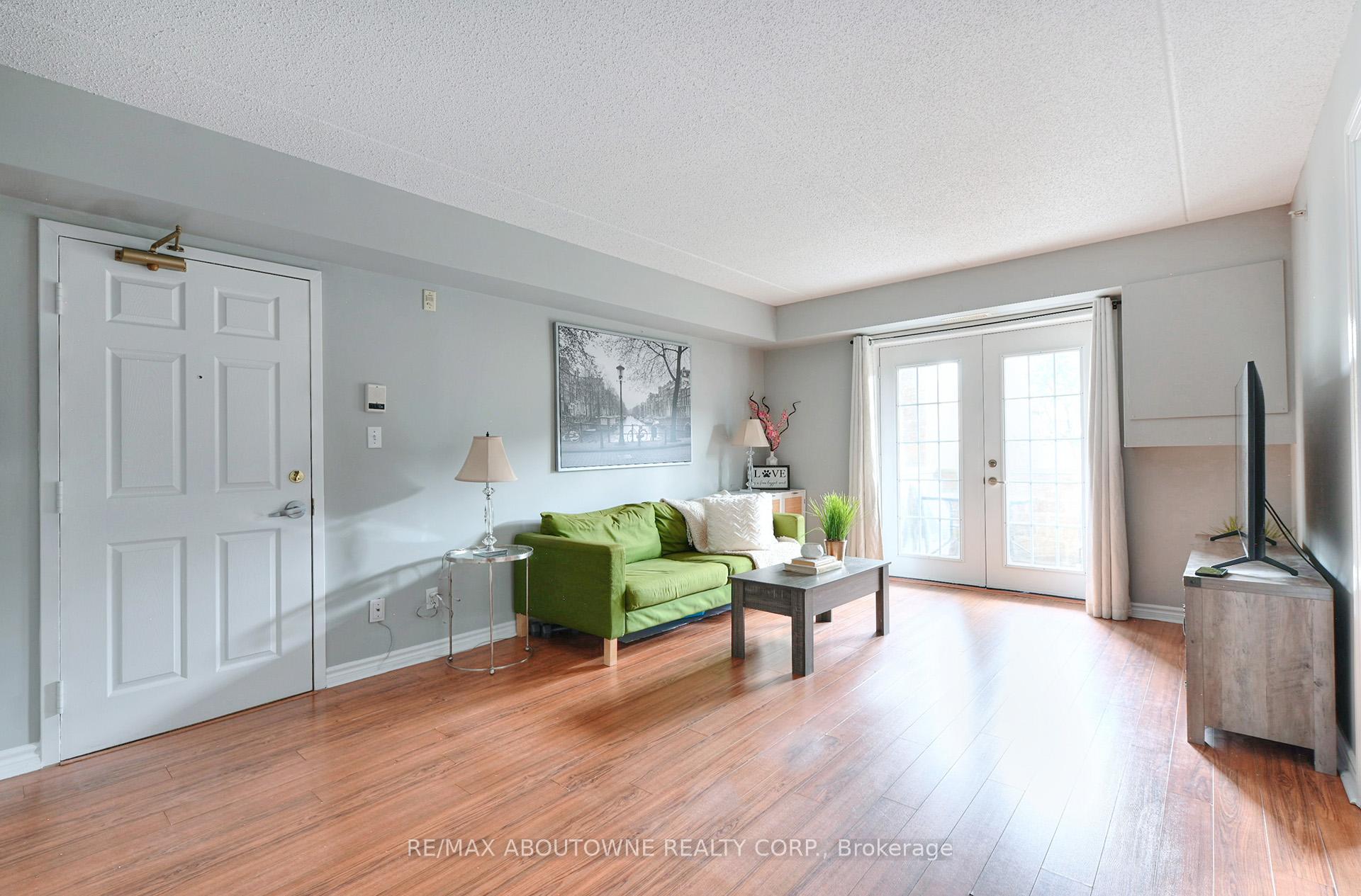 1470 Bishops Gate 104