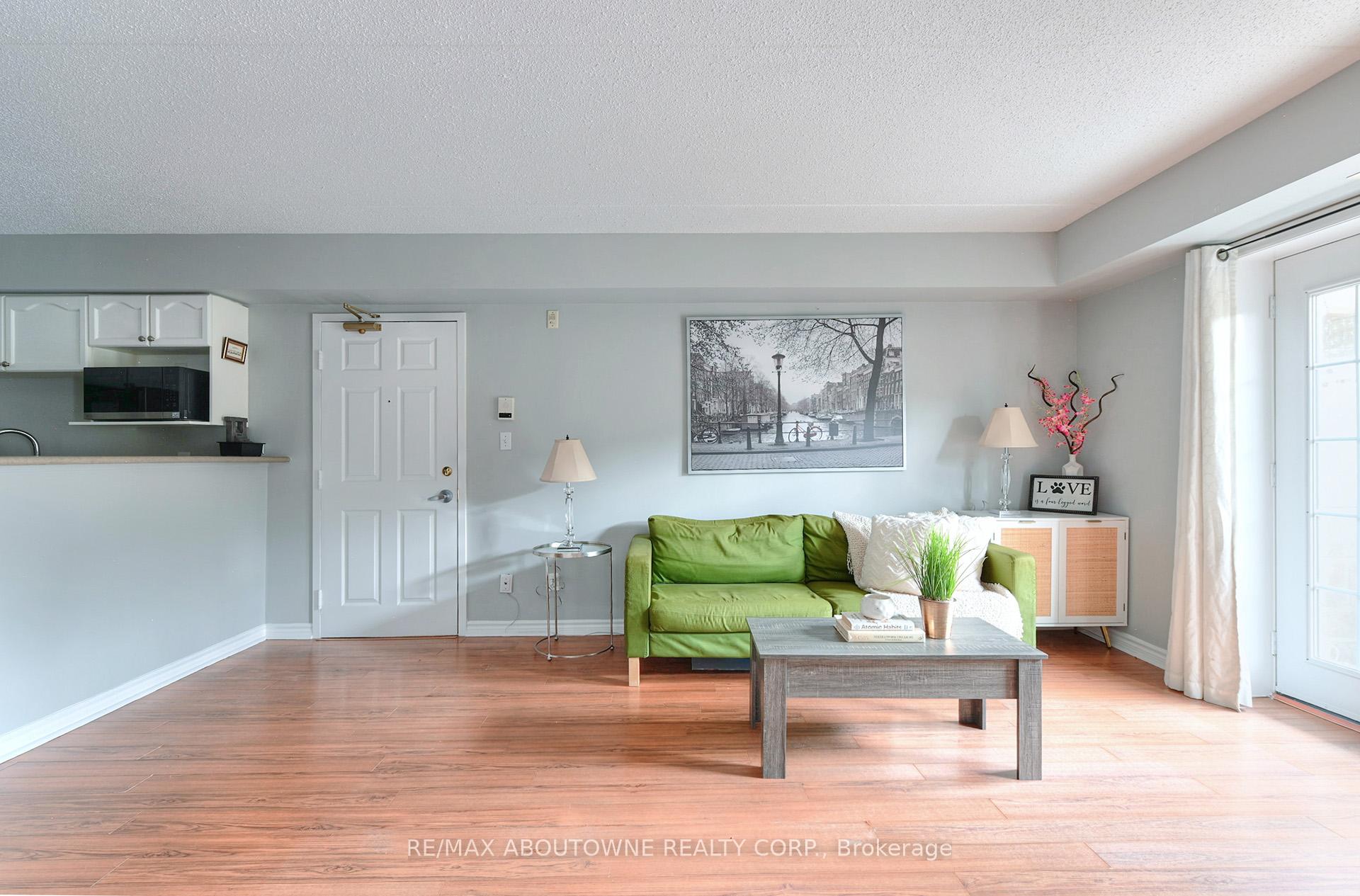 1470 Bishops Gate 104