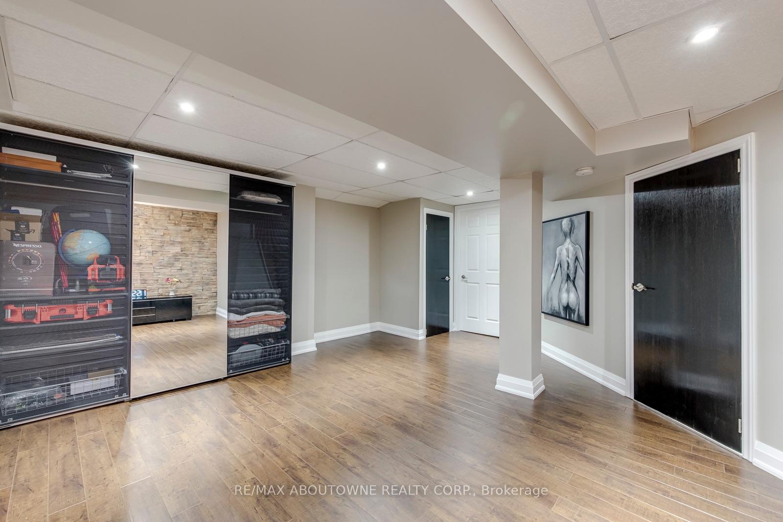 1198 Potters Wheel Crescent