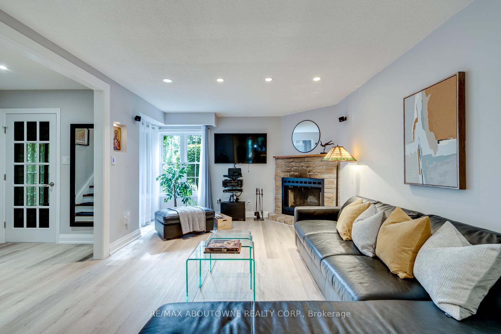 1198 Potters Wheel Crescent