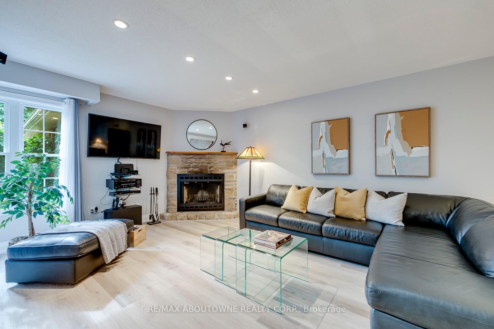 1198 Potters Wheel Crescent
