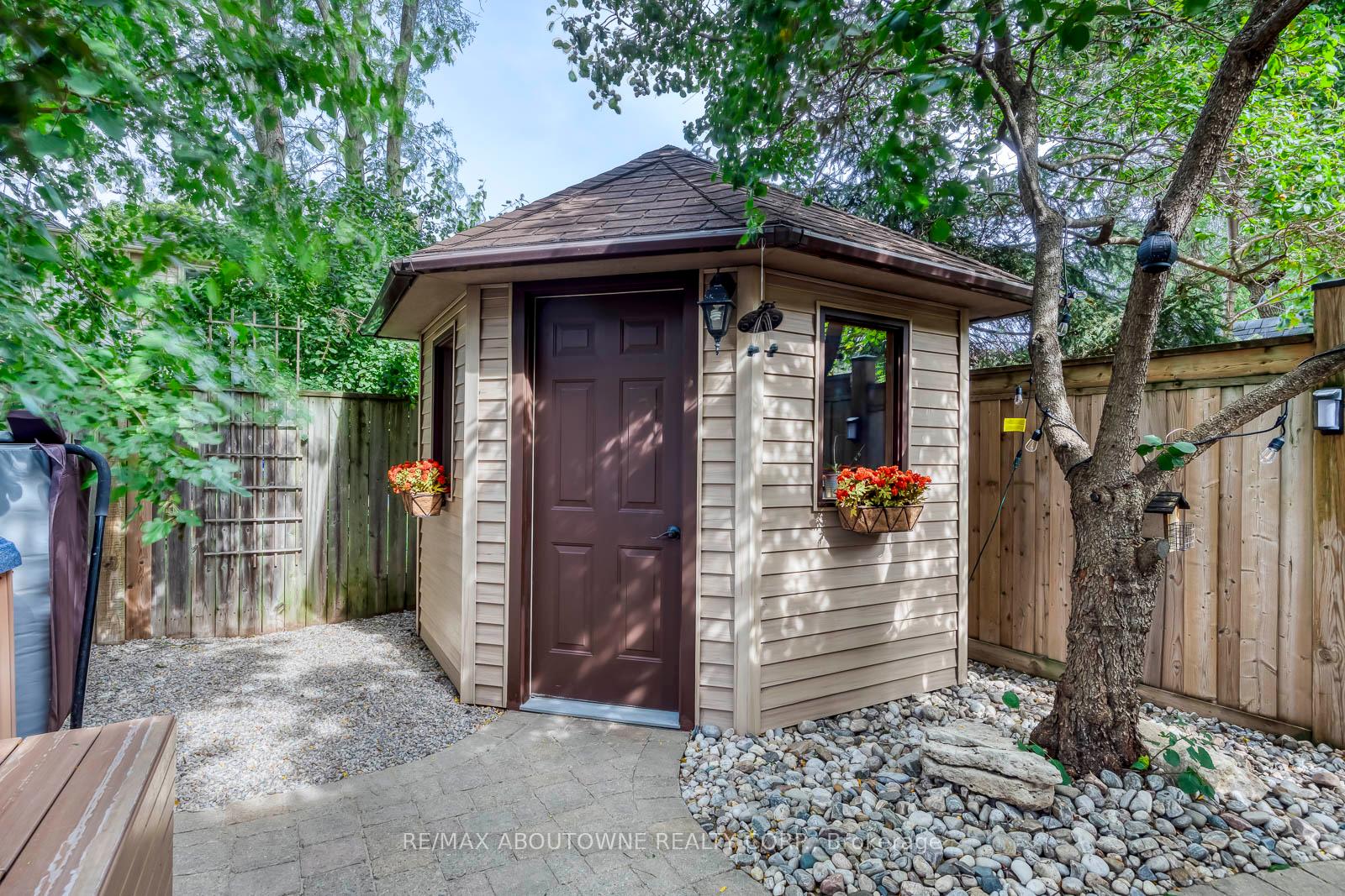 1198 Potters Wheel Crescent
