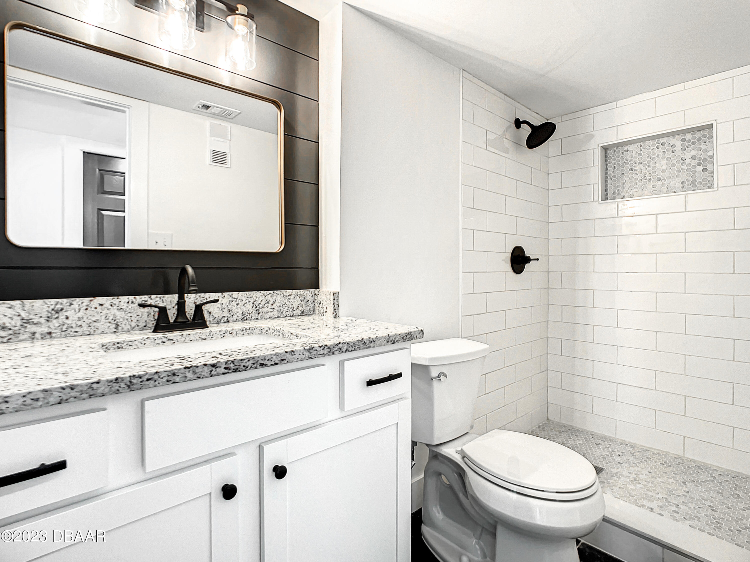 4435 S Atlantic Avenue, 311