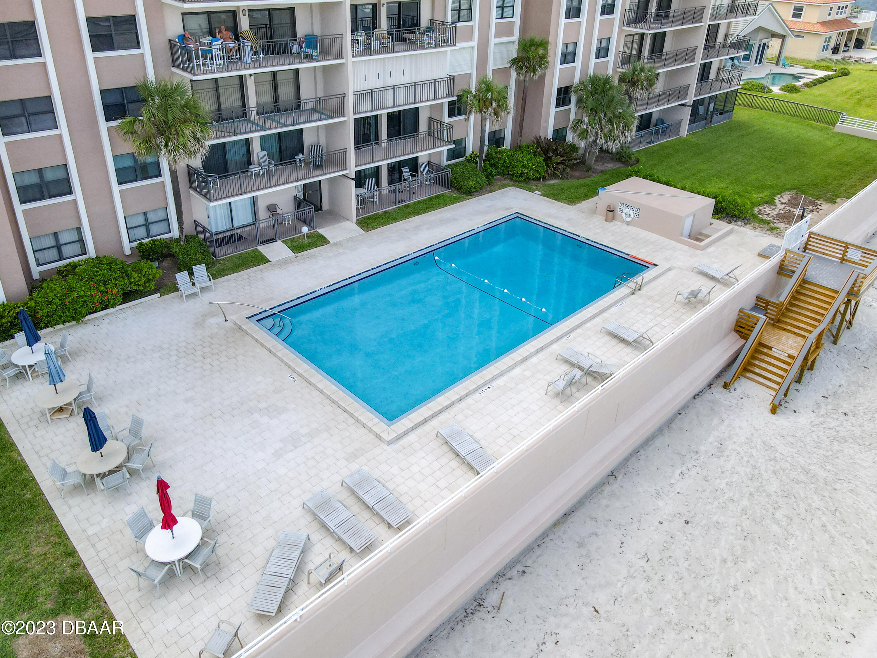 4435 S Atlantic Avenue, 311