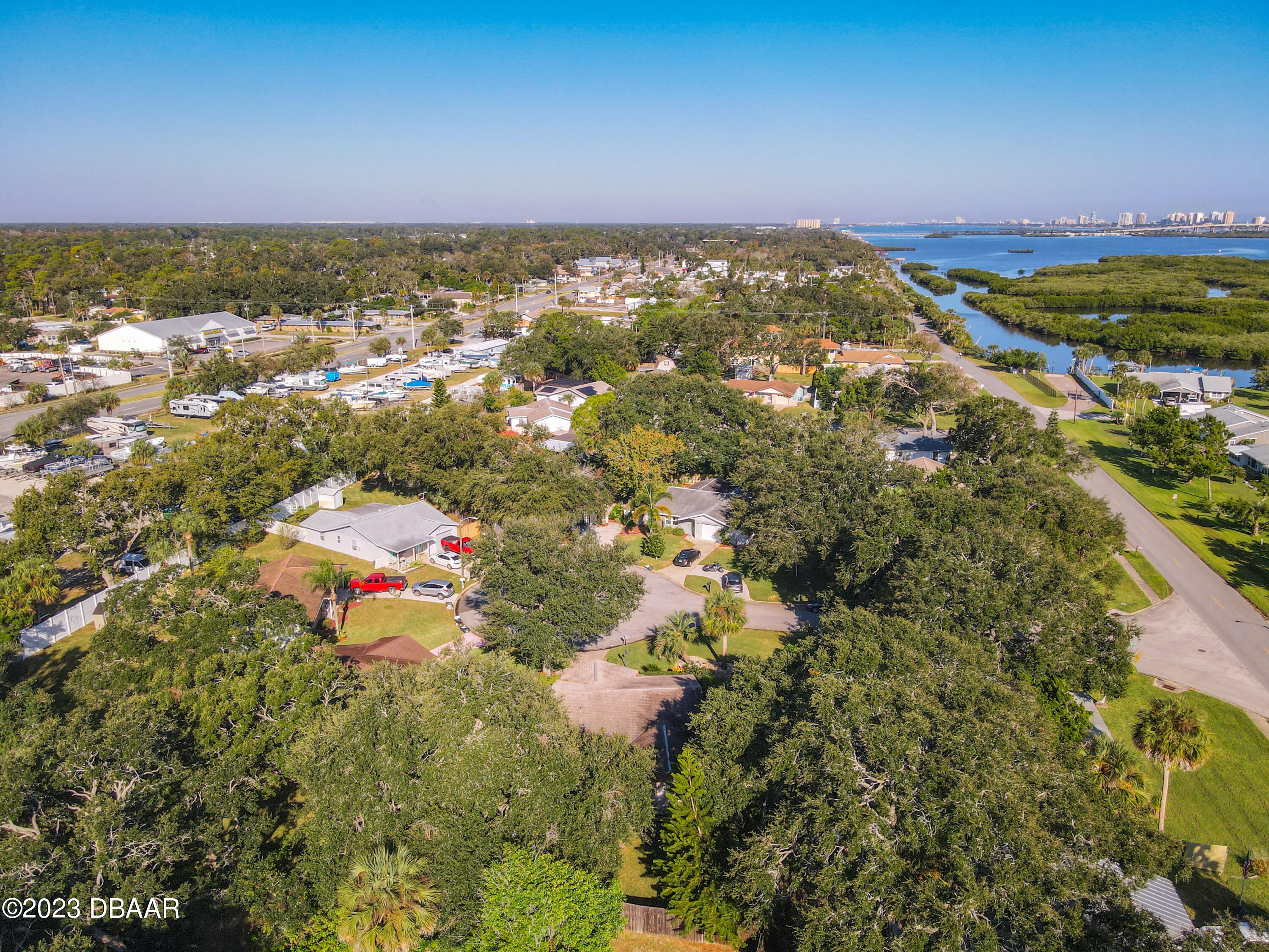 1216 Isthmus Drive