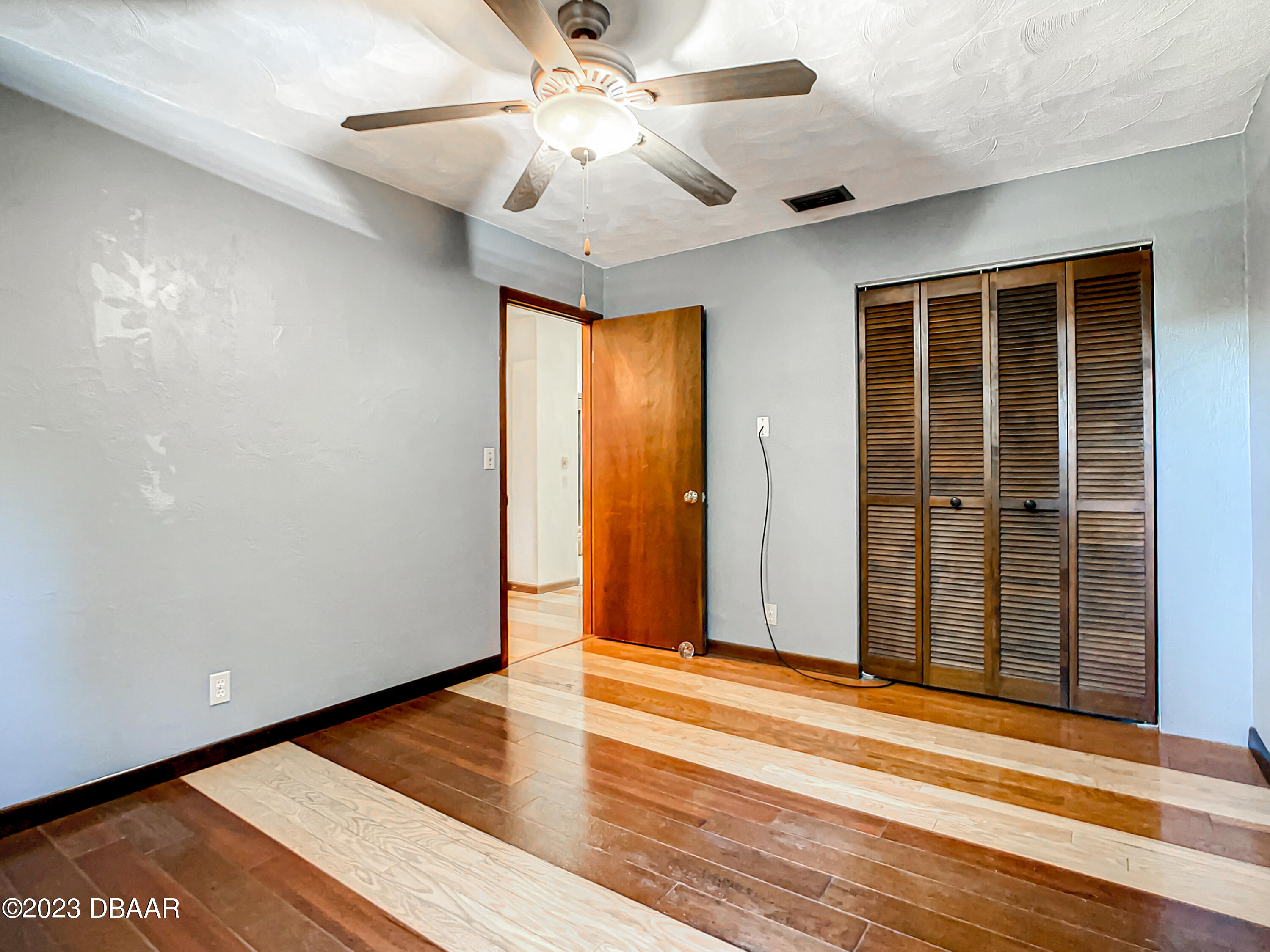 1216 Isthmus Drive