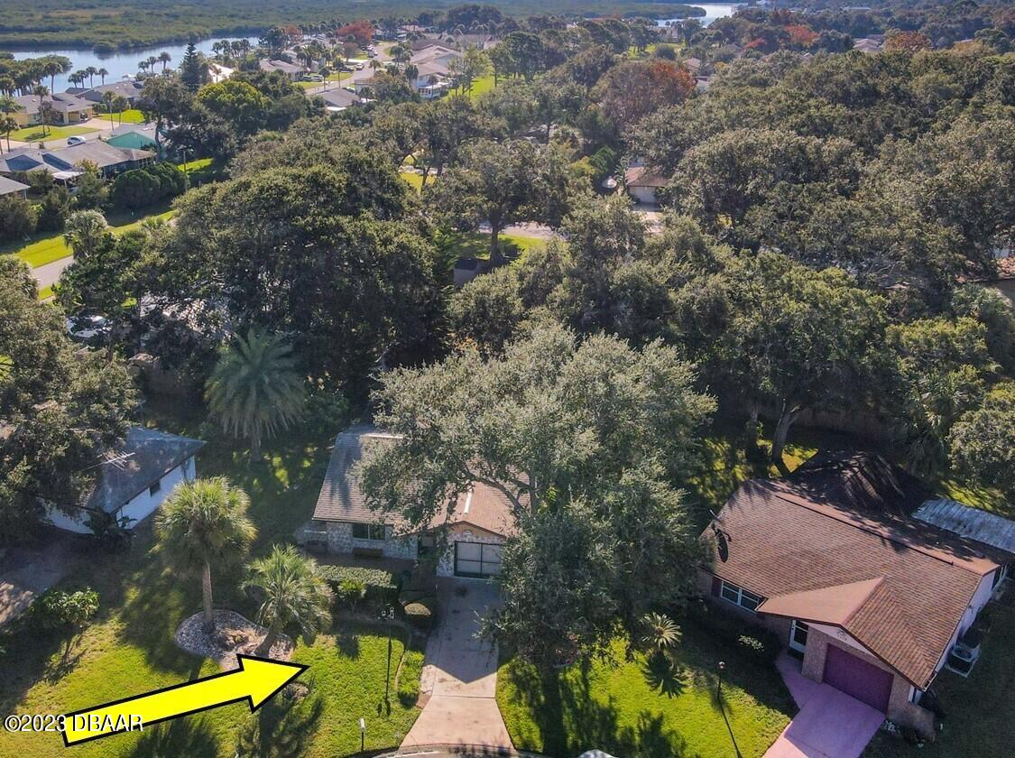1216 Isthmus Drive