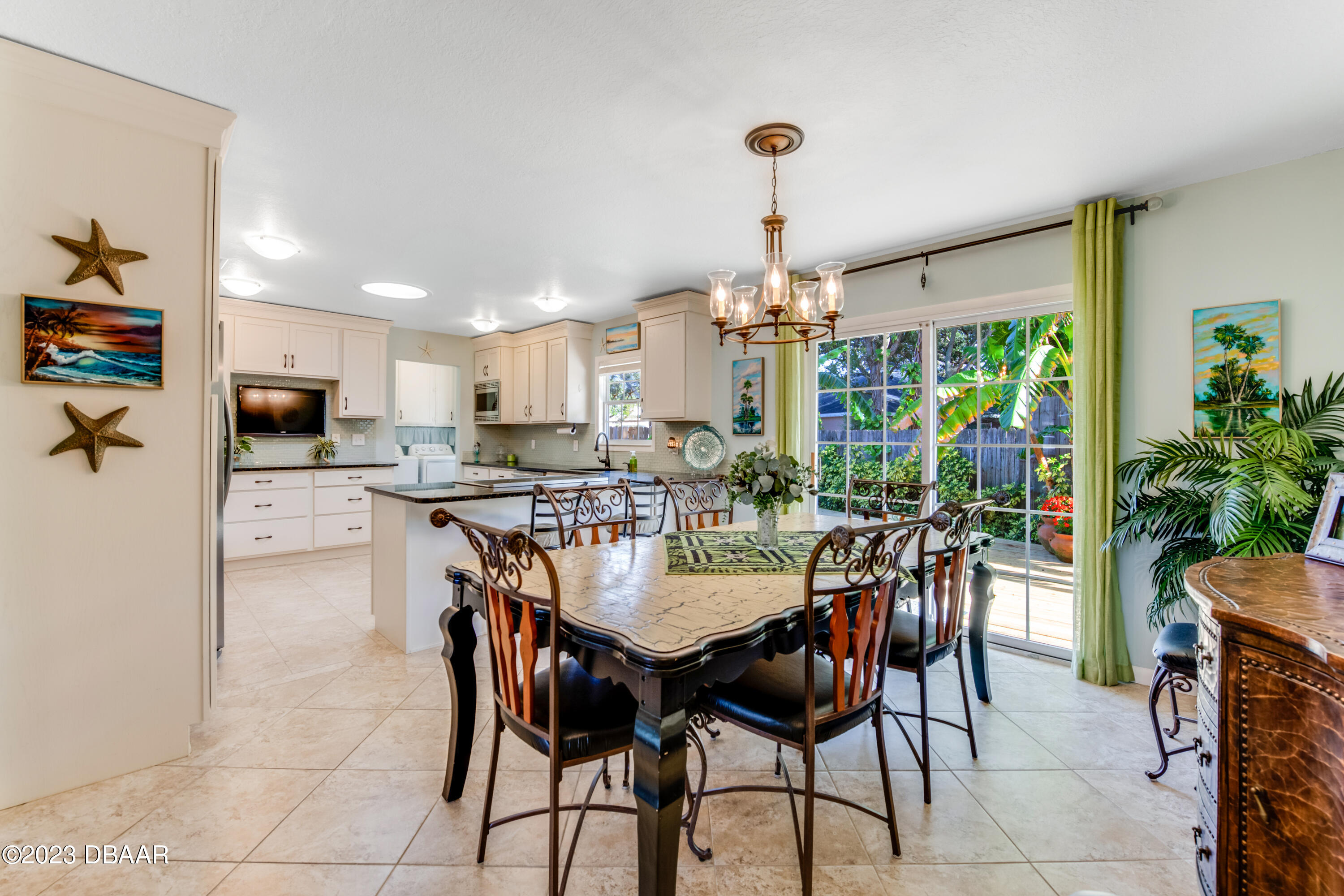 4747 Dixie Drive