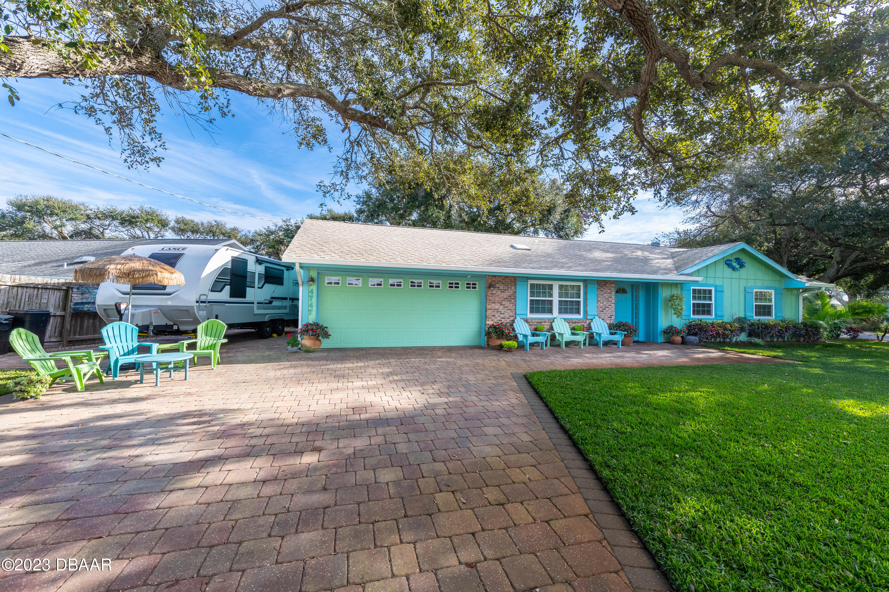 4747 Dixie Drive
