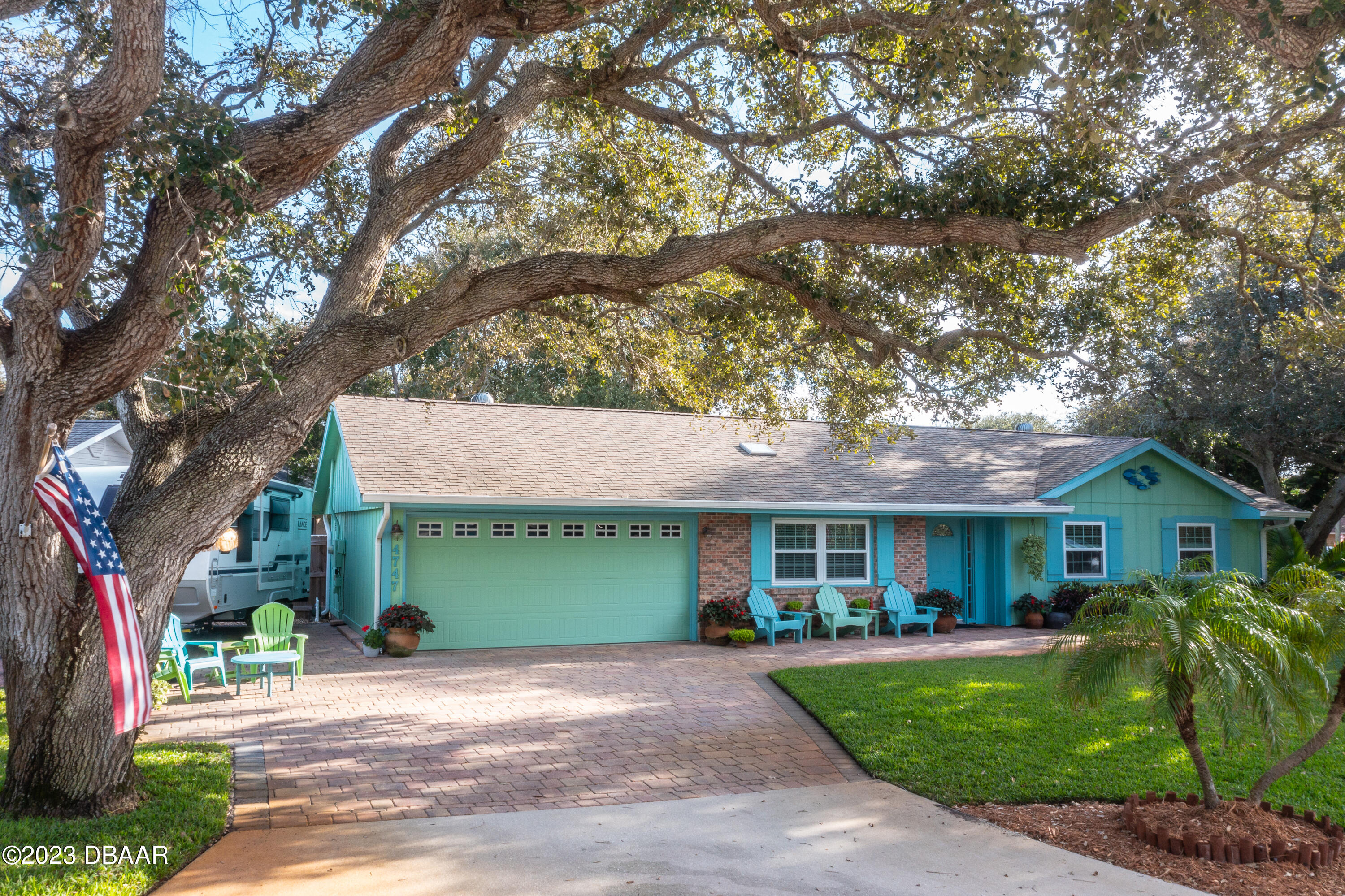 4747 Dixie Drive