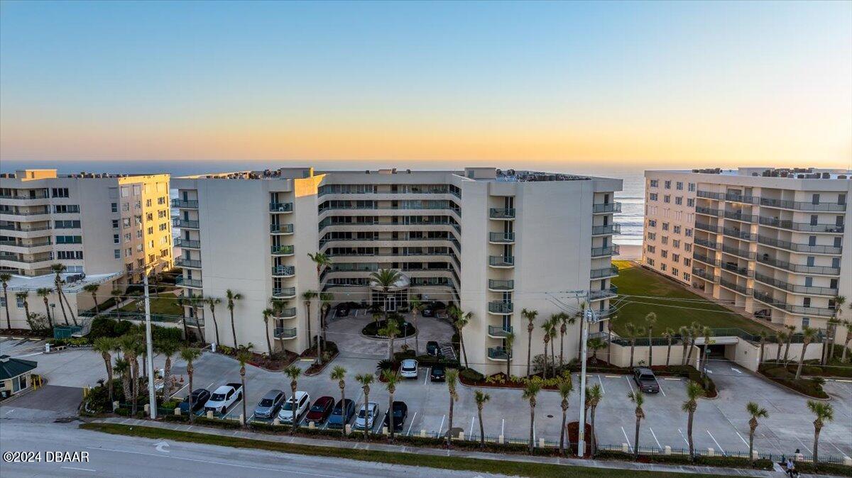 4555 S Atlantic Avenue, 4604