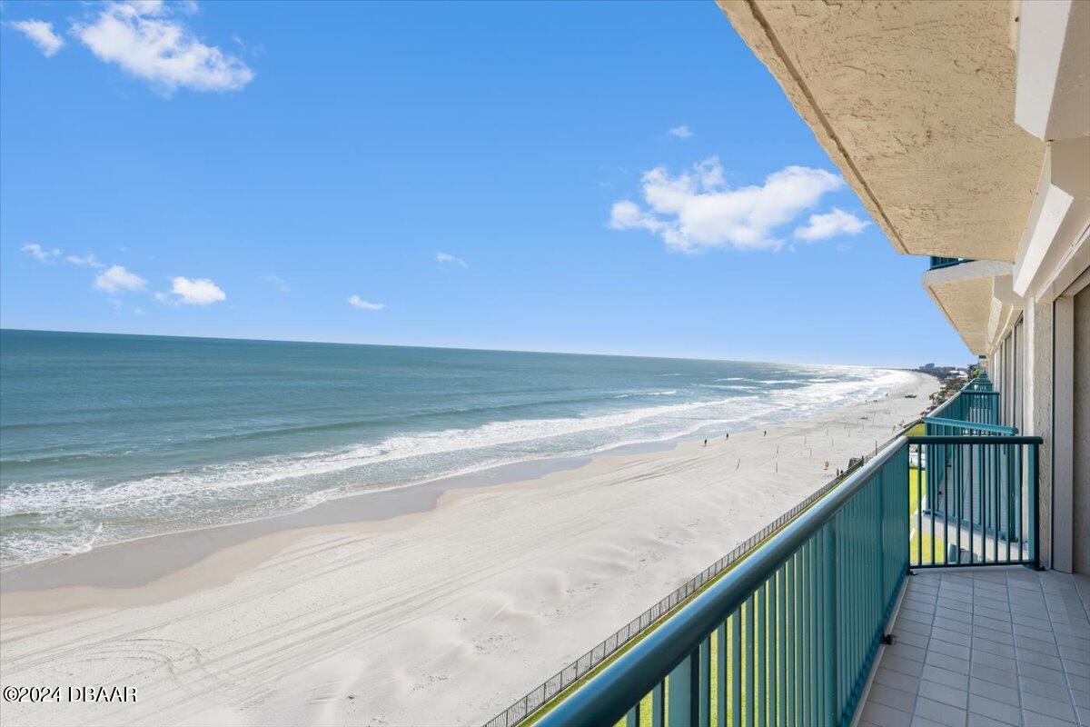 4555 S Atlantic Avenue, 4604