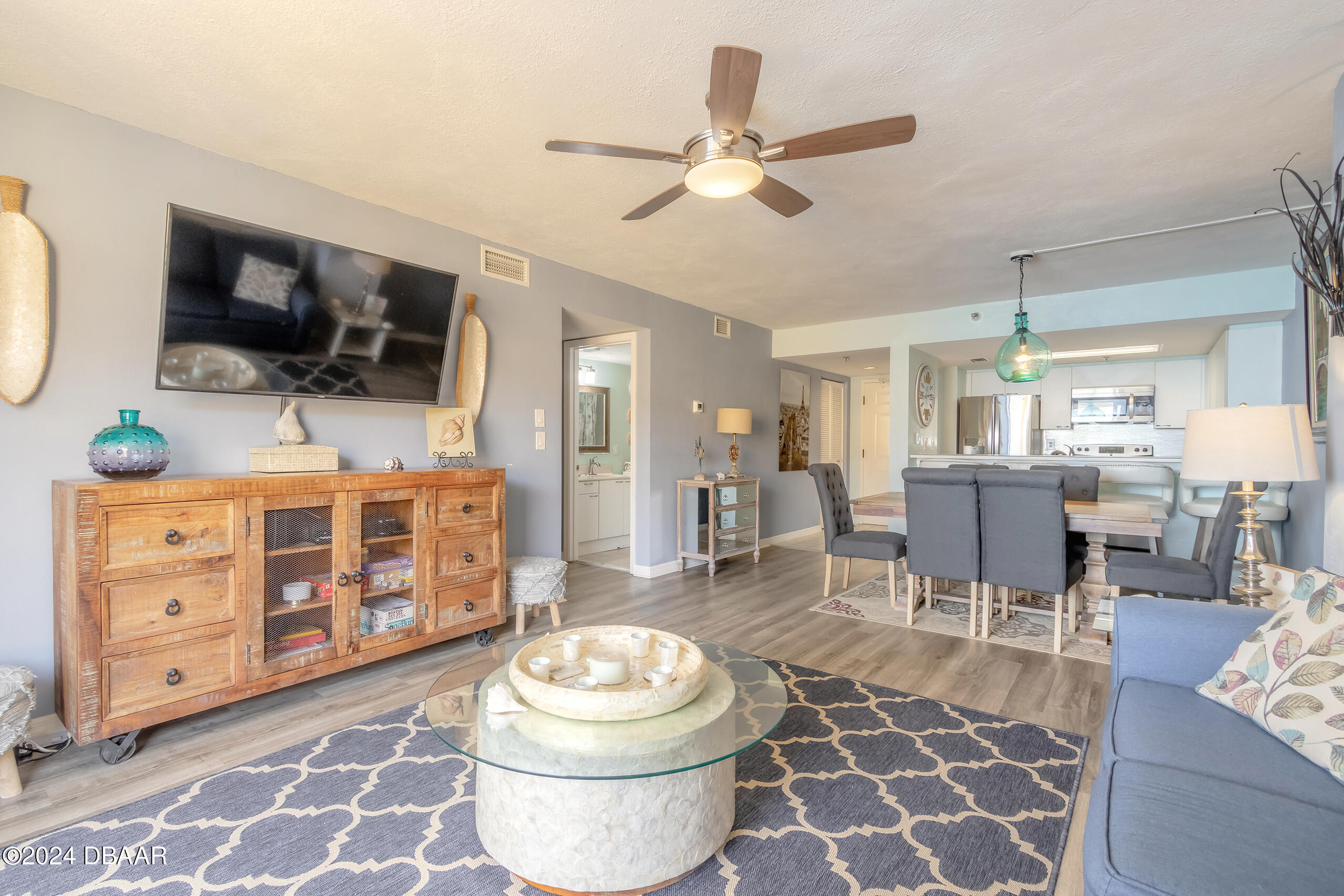 2917 S Atlantic Avenue, 1203