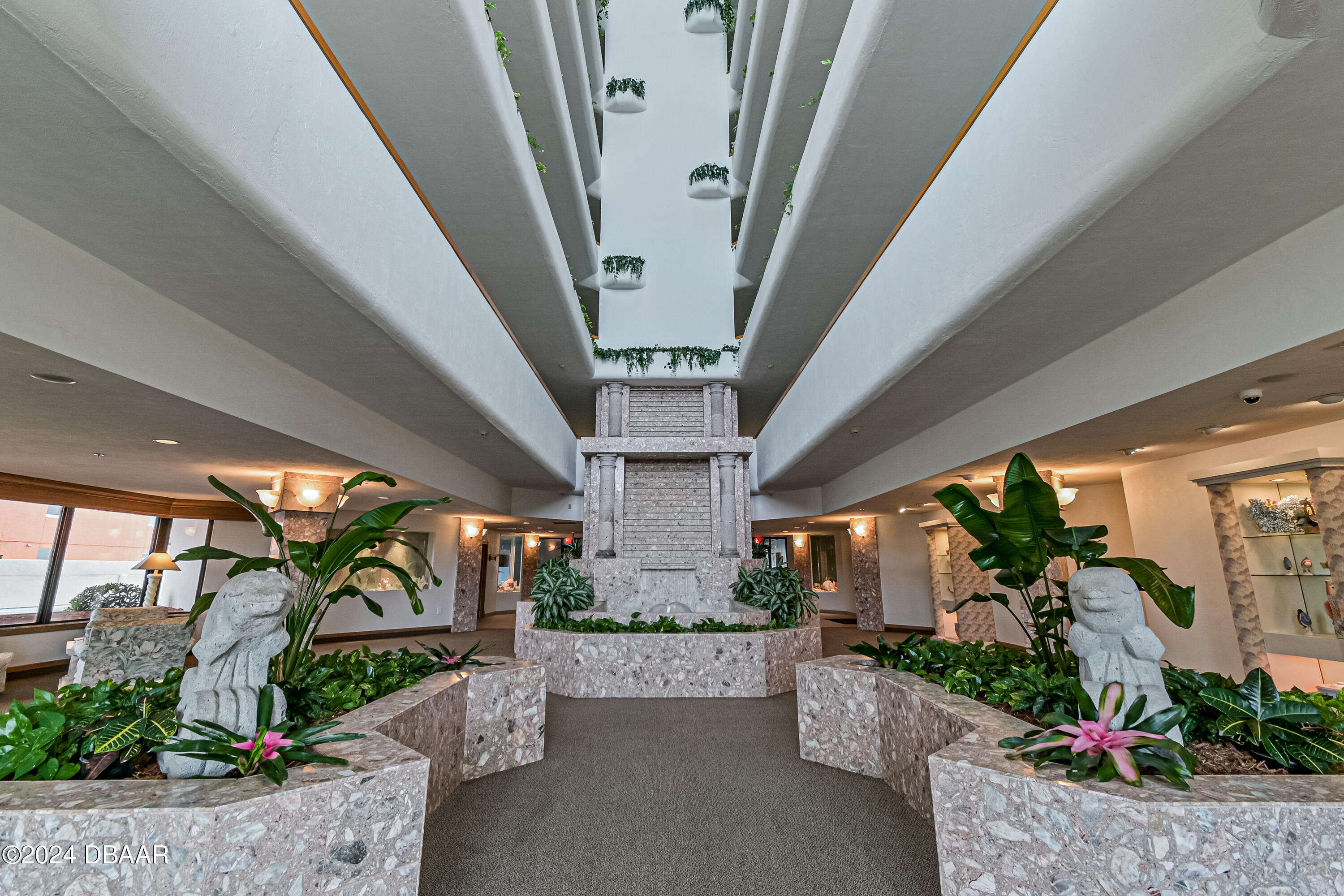2917 S Atlantic Avenue, 1203