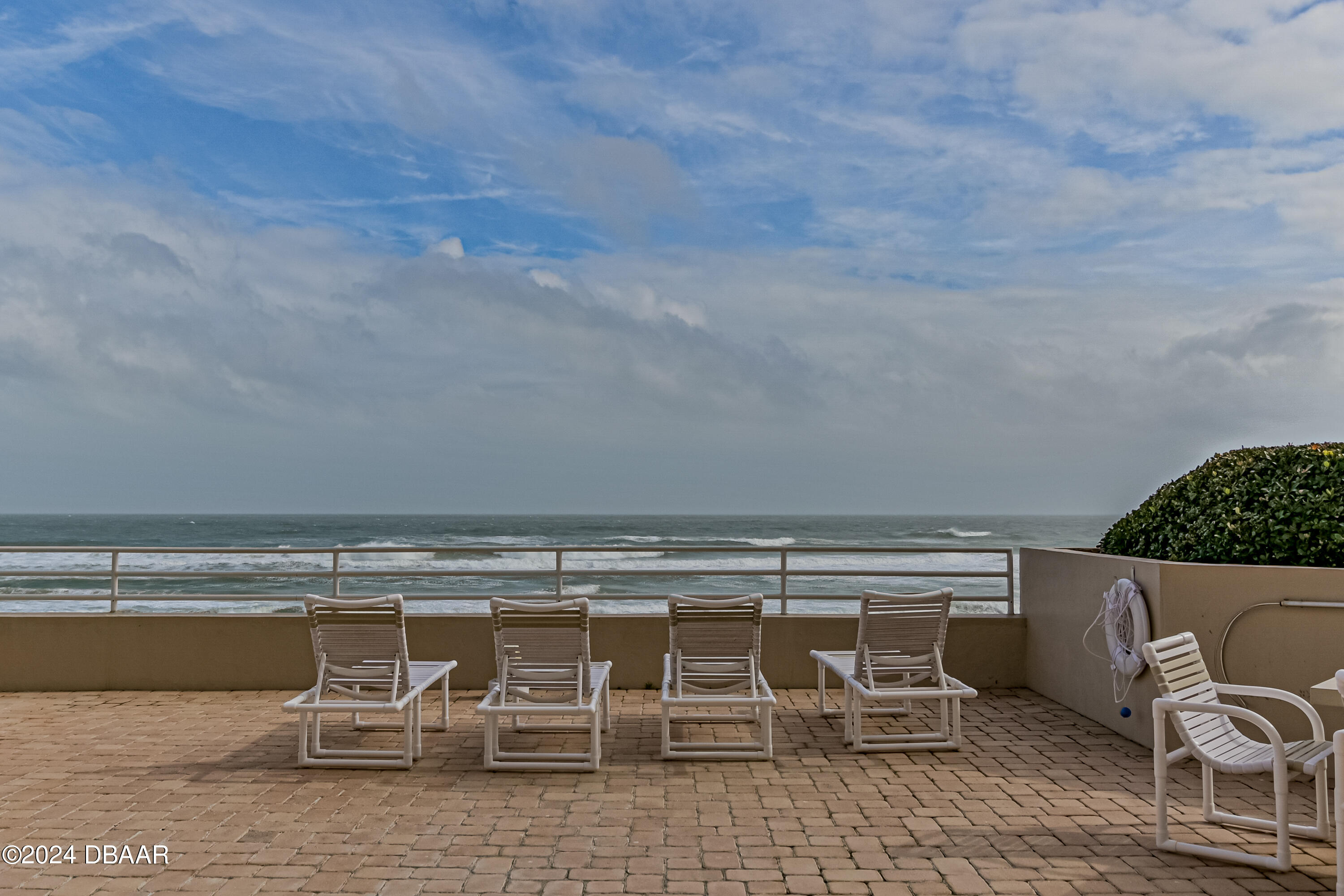 2917 S Atlantic Avenue, 1203