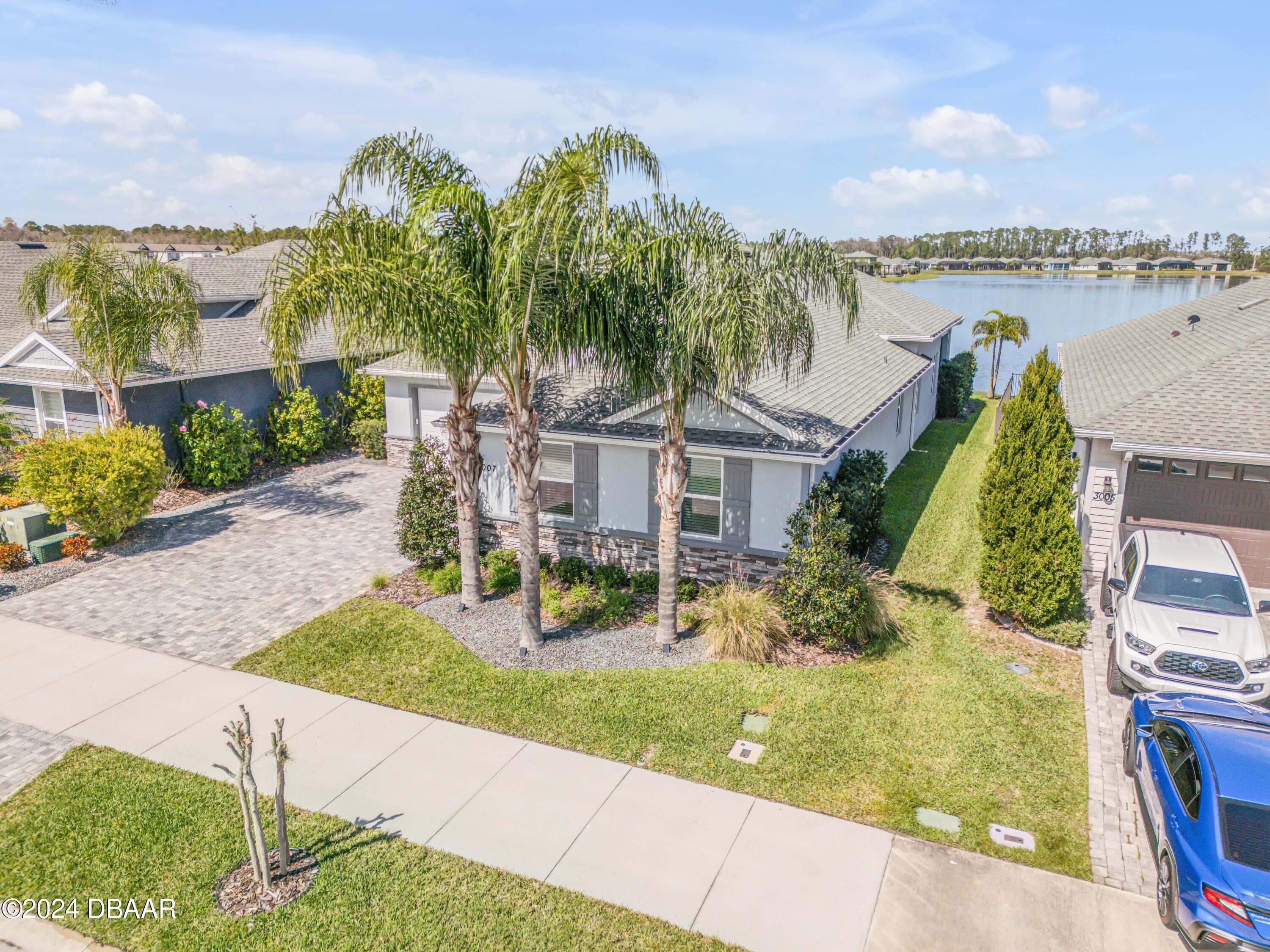 3007 King Palm Drive