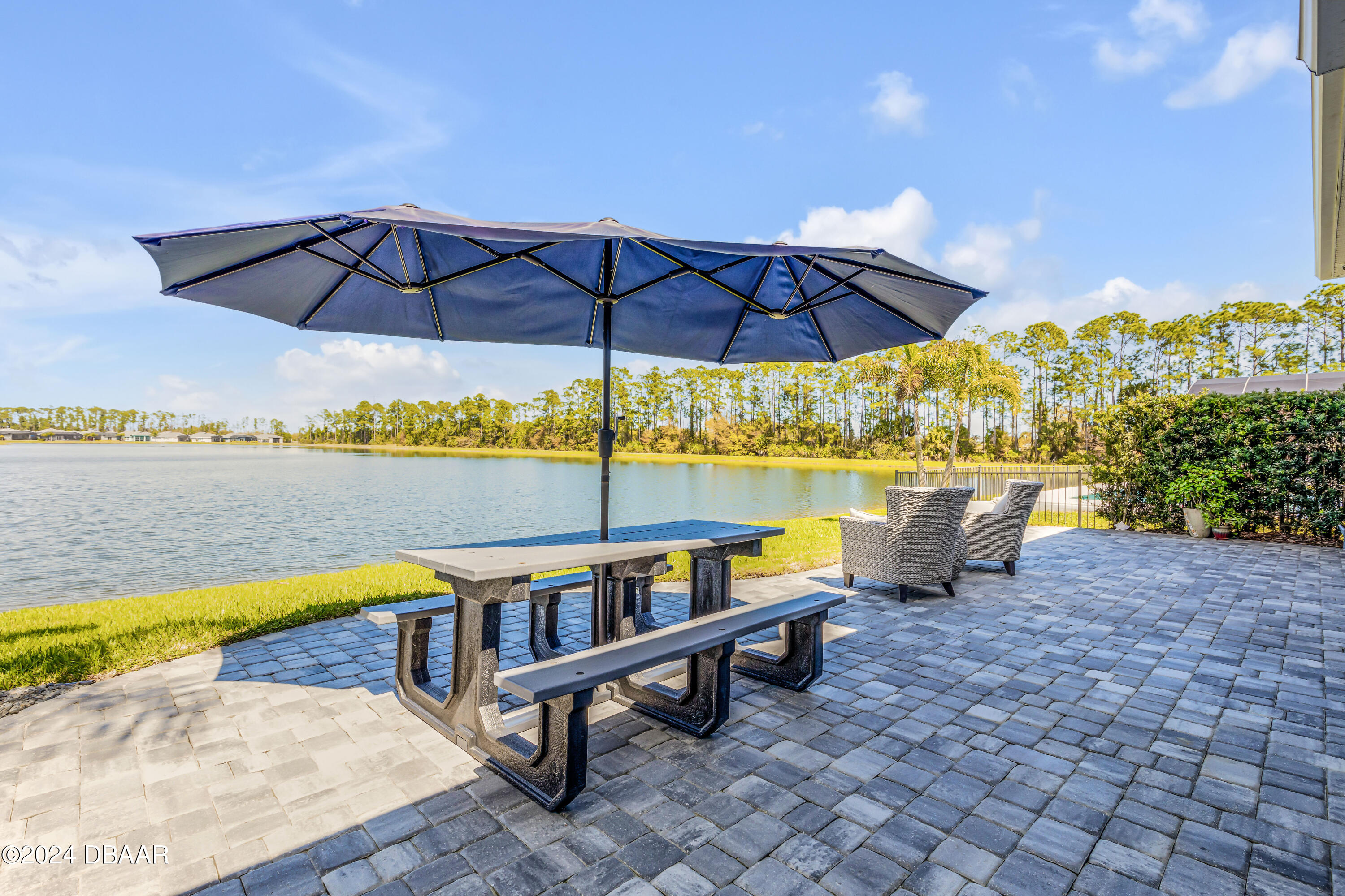 3007 King Palm Drive
