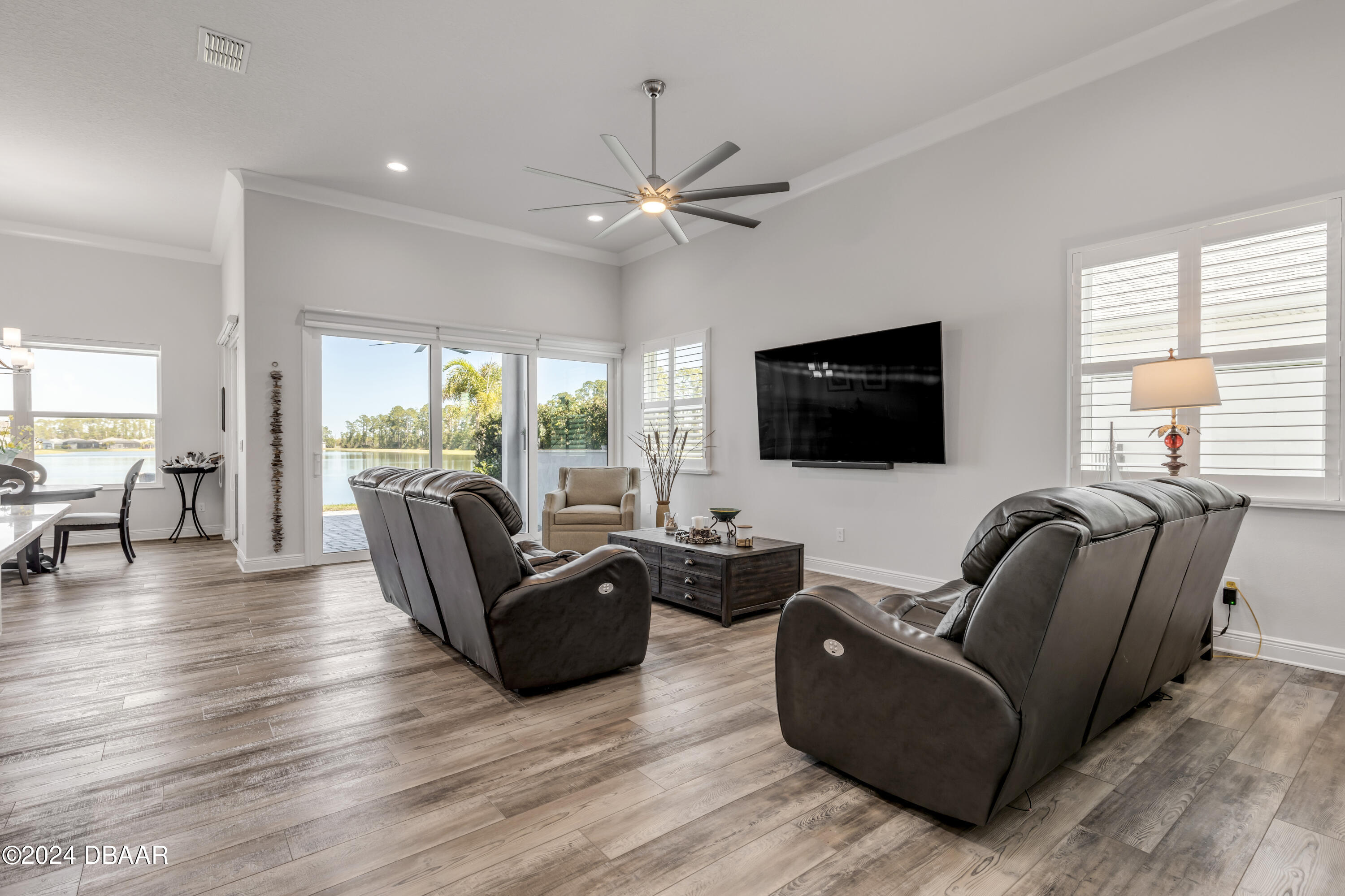 3007 King Palm Drive
