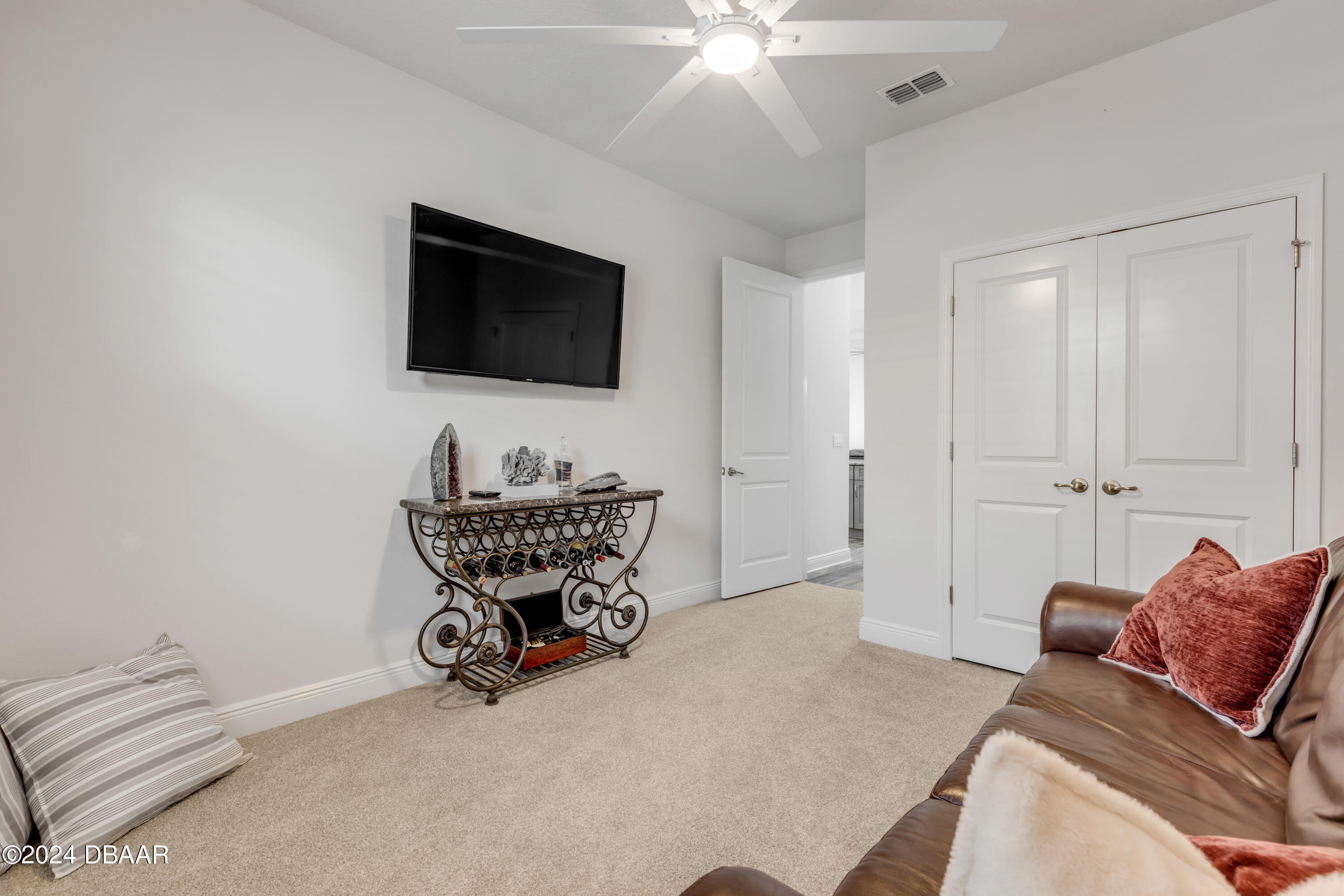 3007 King Palm Drive