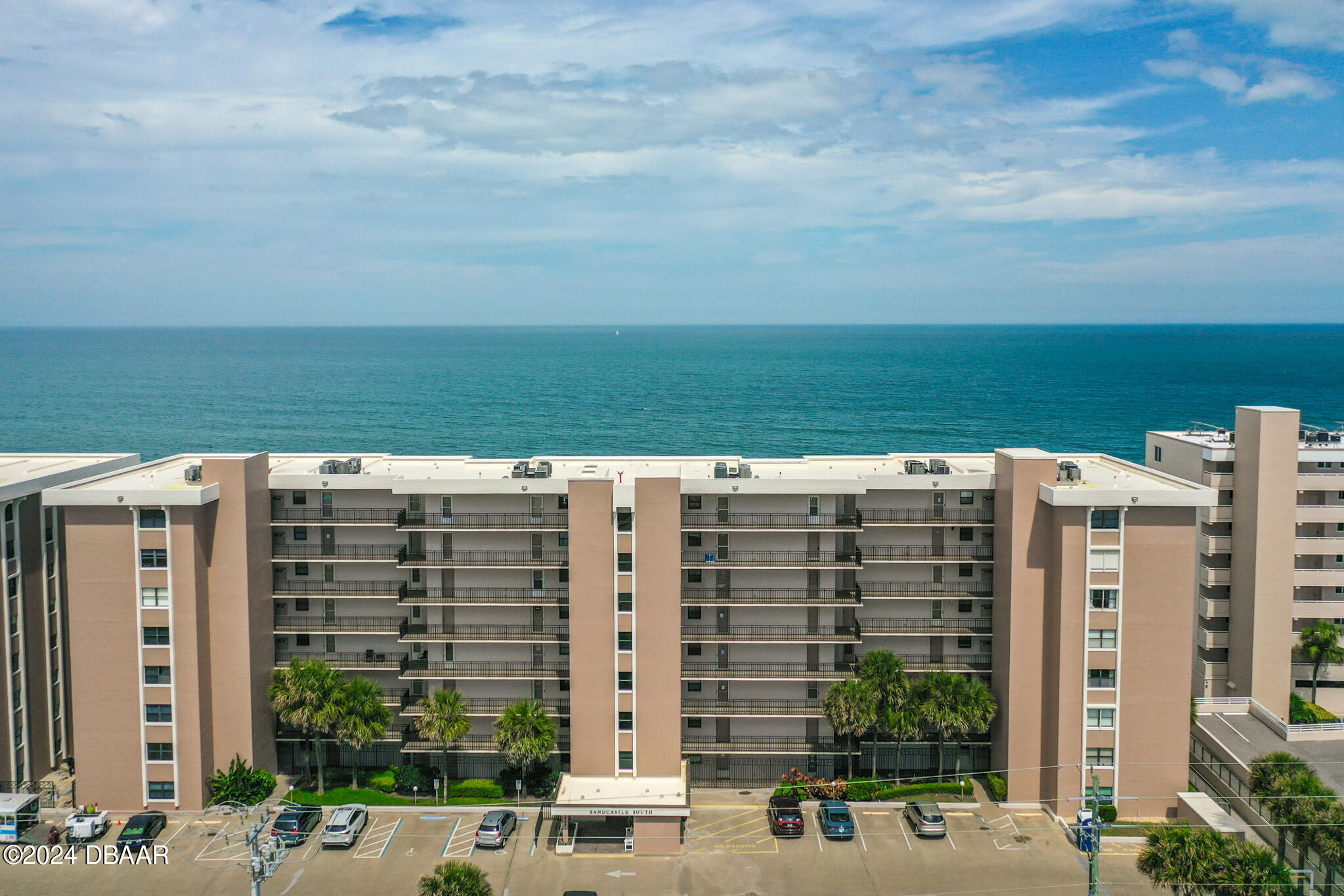 4445 S Atlantic Avenue, 803