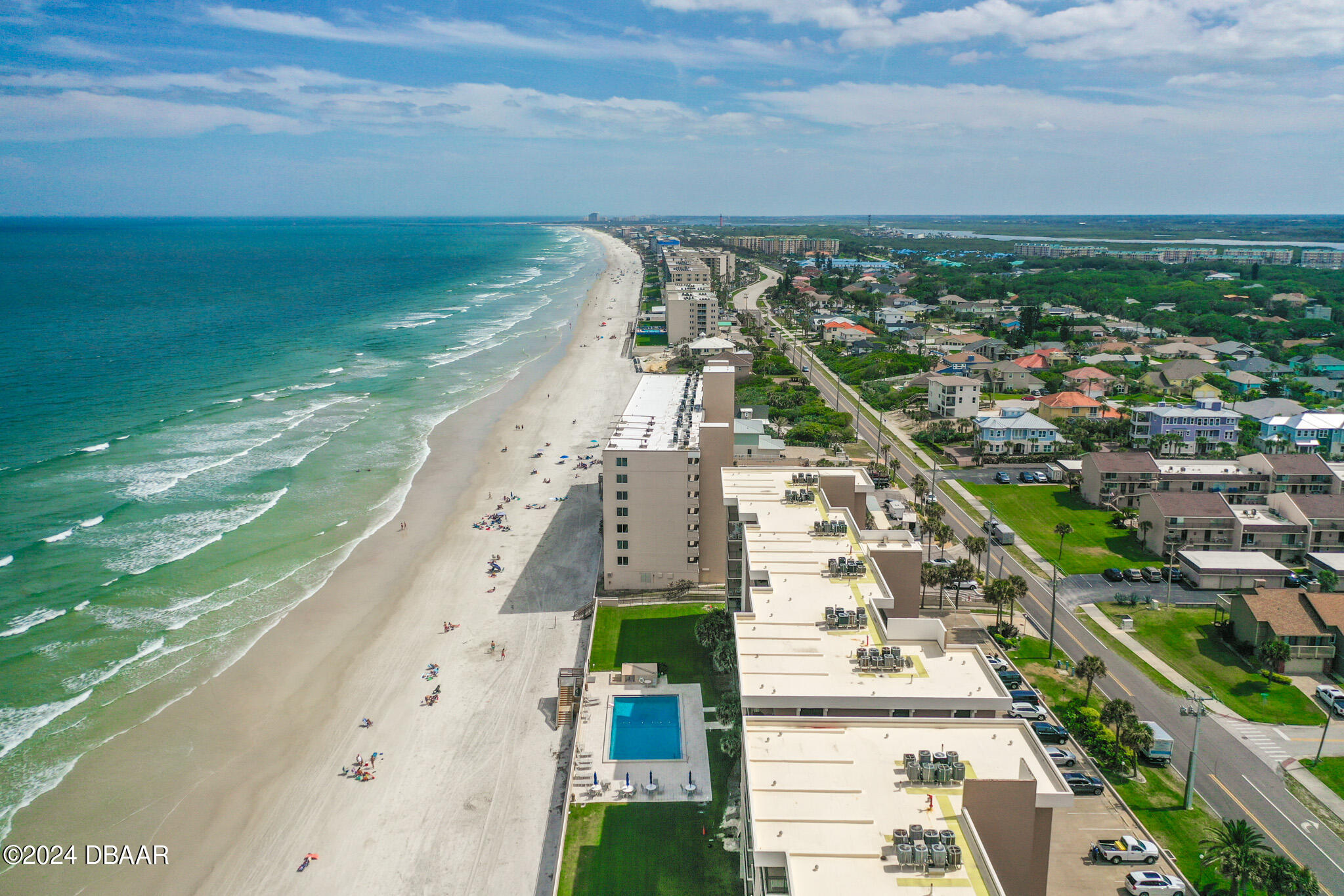 4445 S Atlantic Avenue, 803