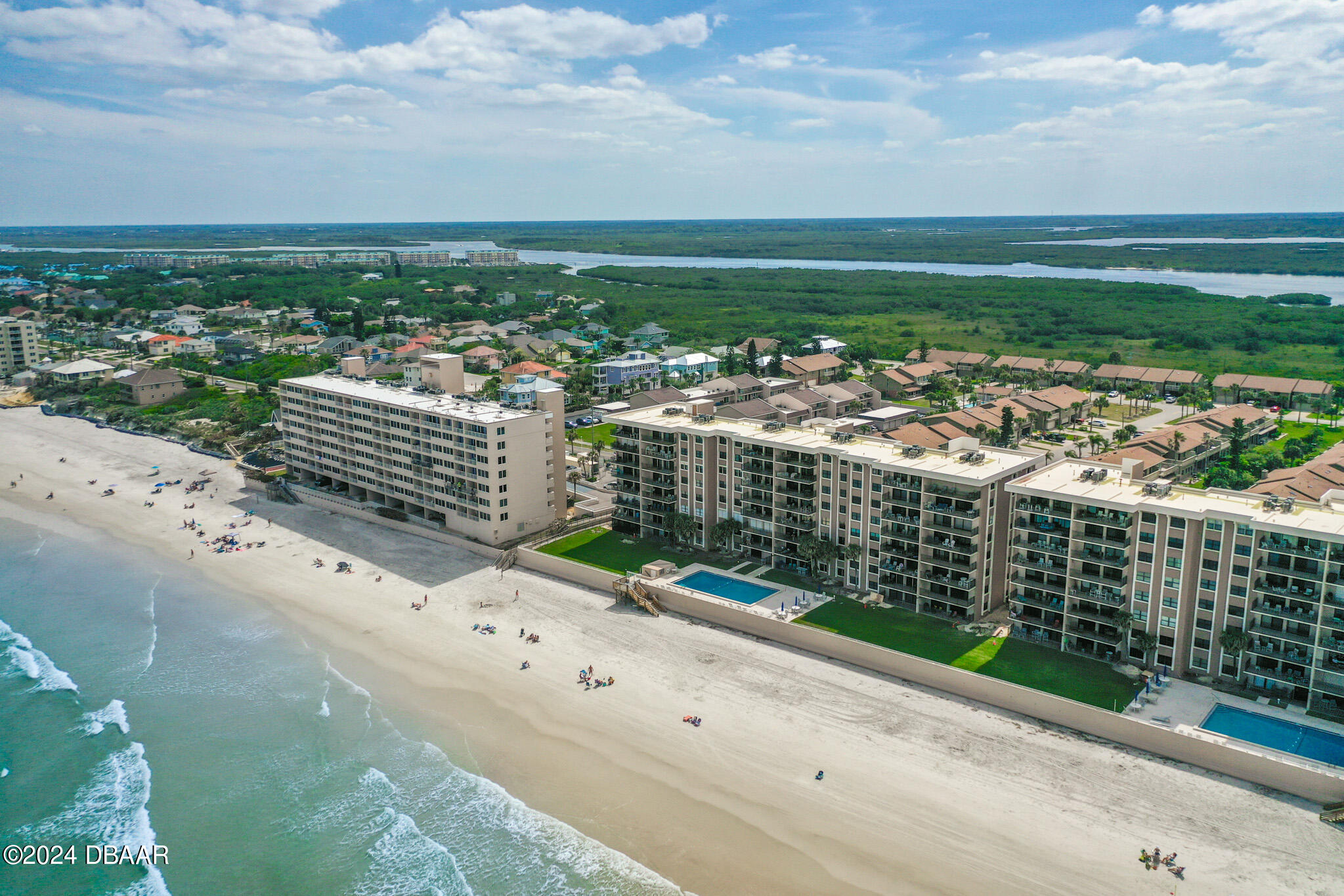 4445 S Atlantic Avenue, 803
