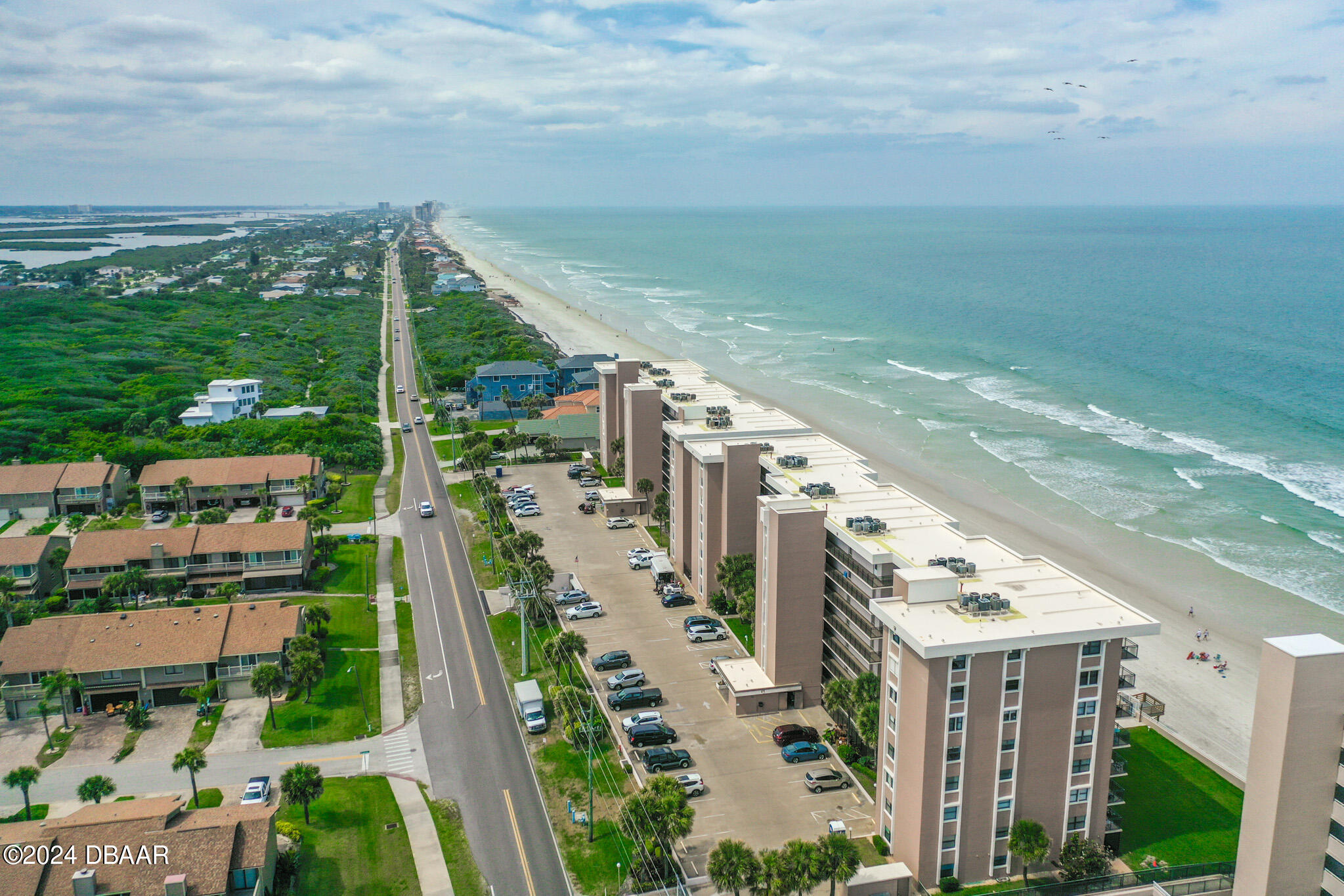 4445 S Atlantic Avenue, 803