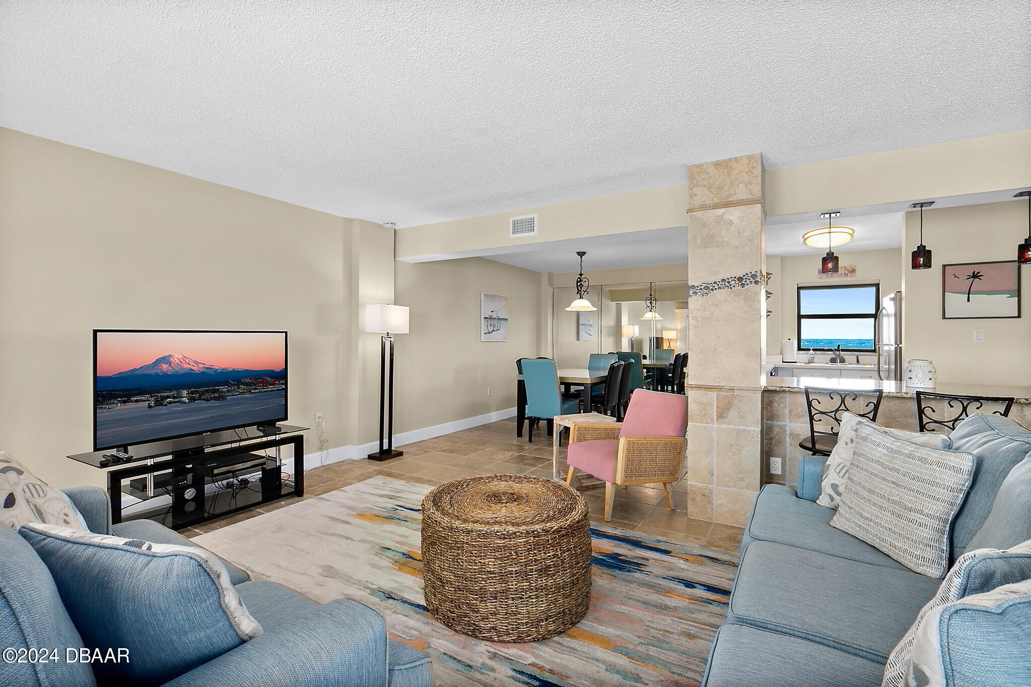 4445 S Atlantic Avenue, 803