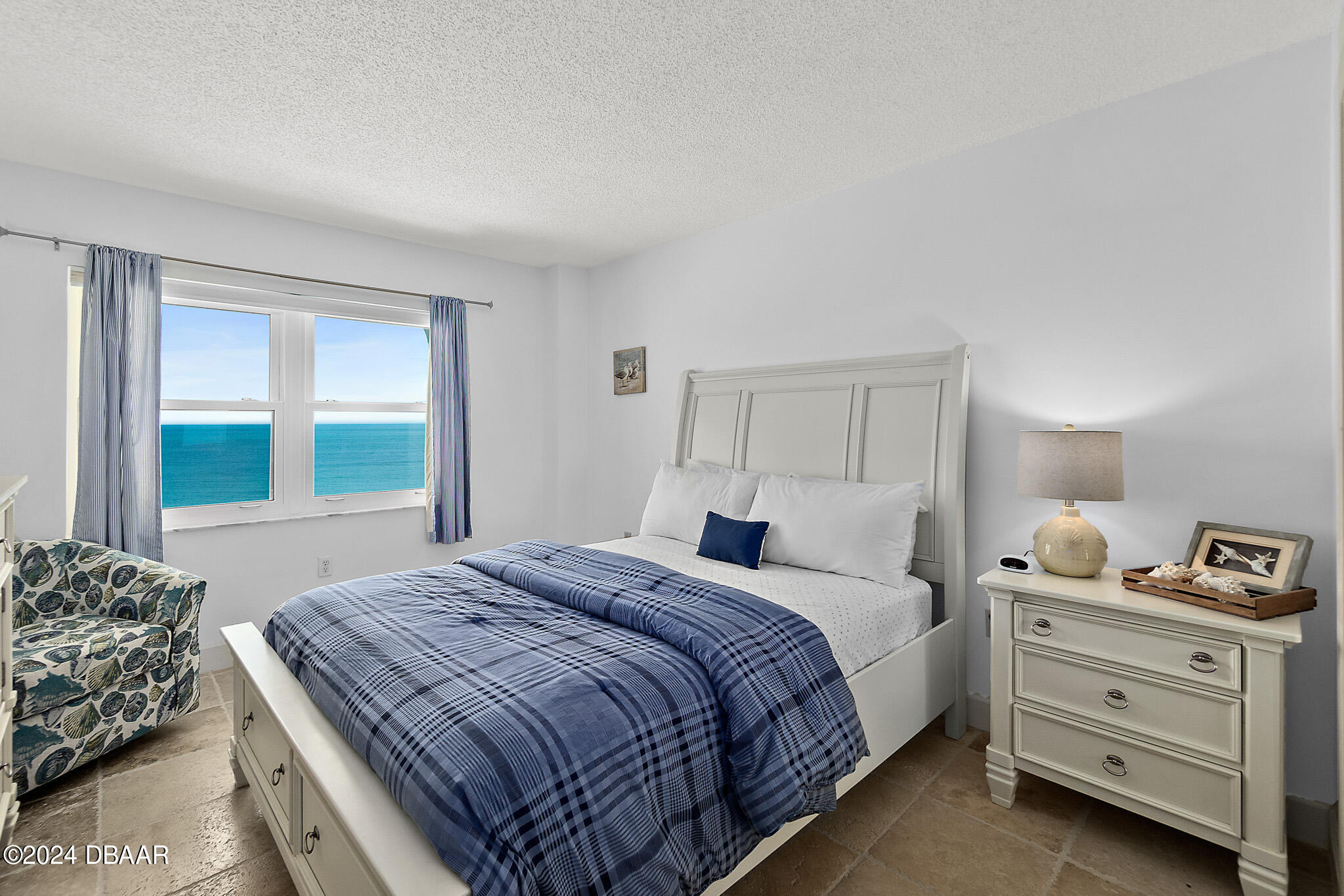 4445 S Atlantic Avenue, 803