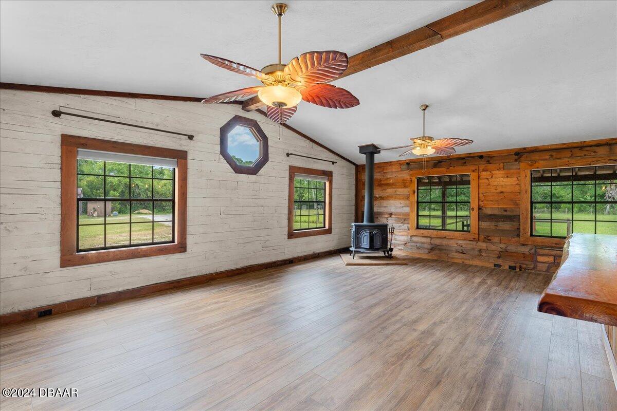 2346 Meadow Lane