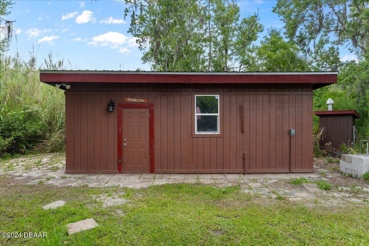 2346 Meadow Lane