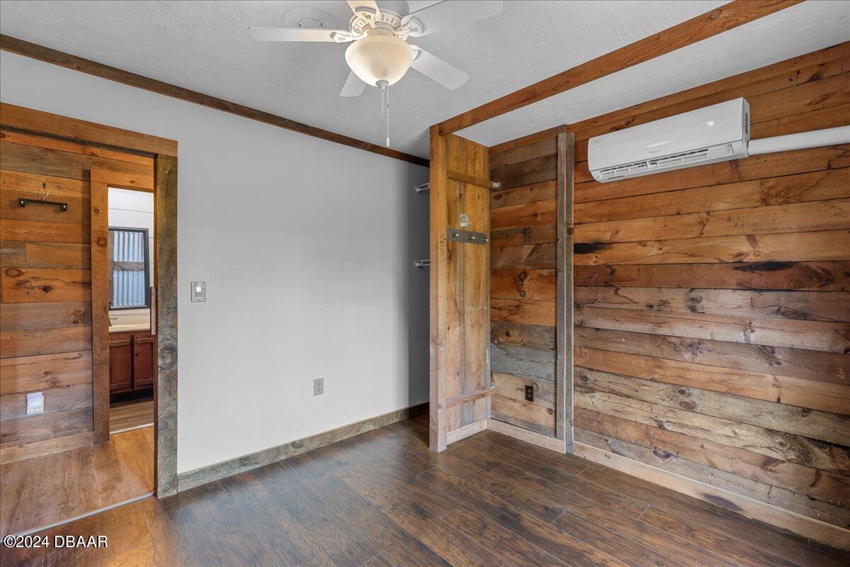 2346 Meadow Lane