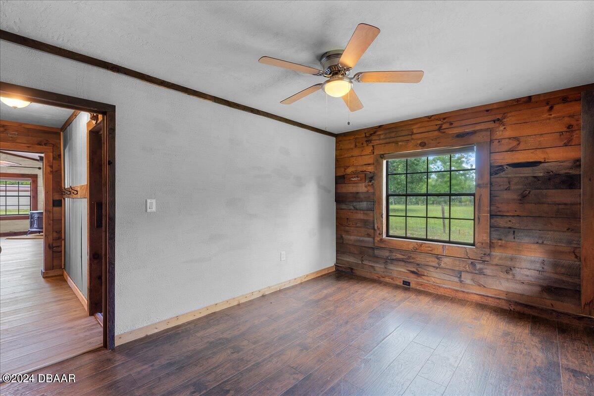 2346 Meadow Lane