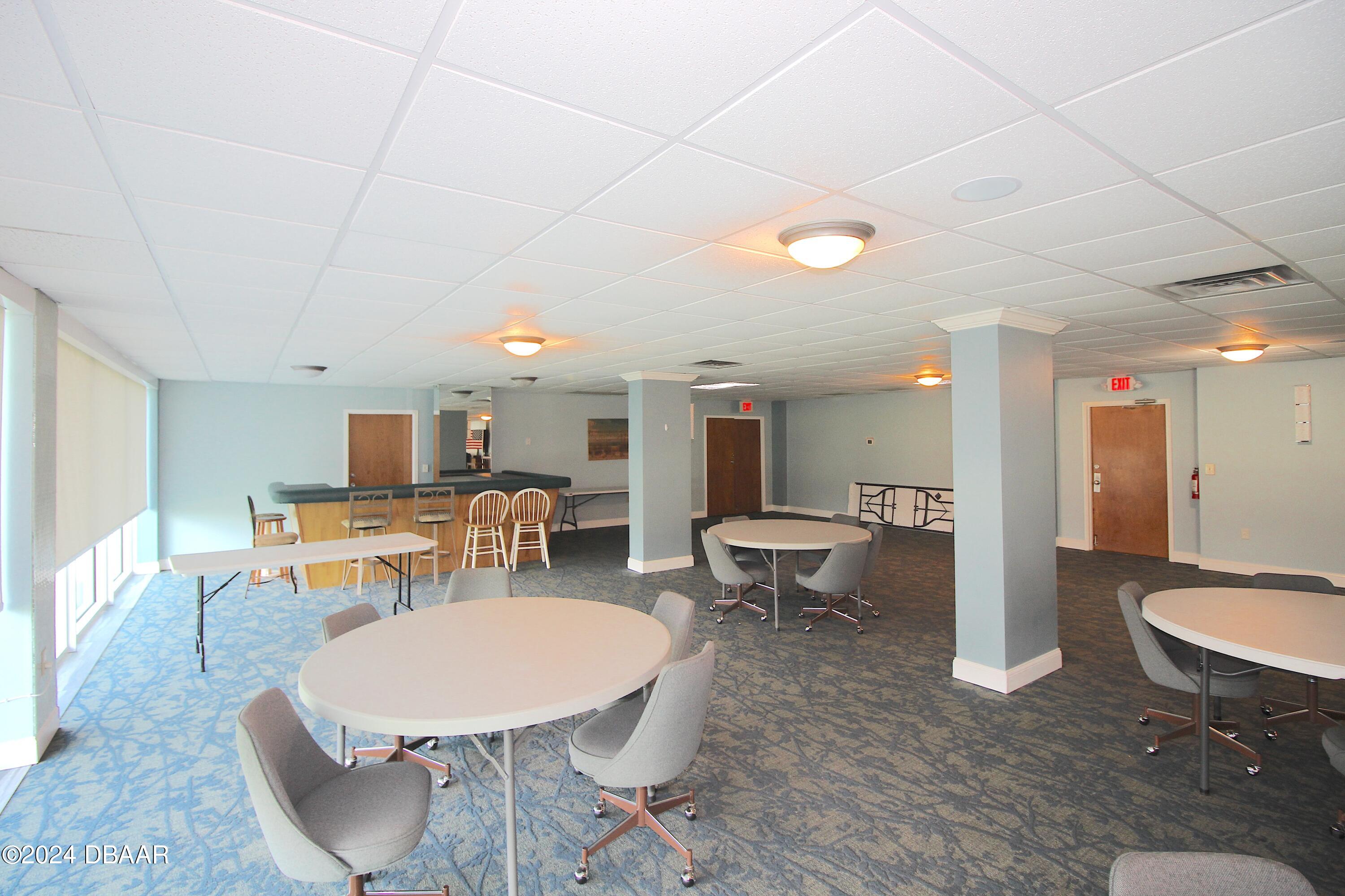 935 N halifax, 1102