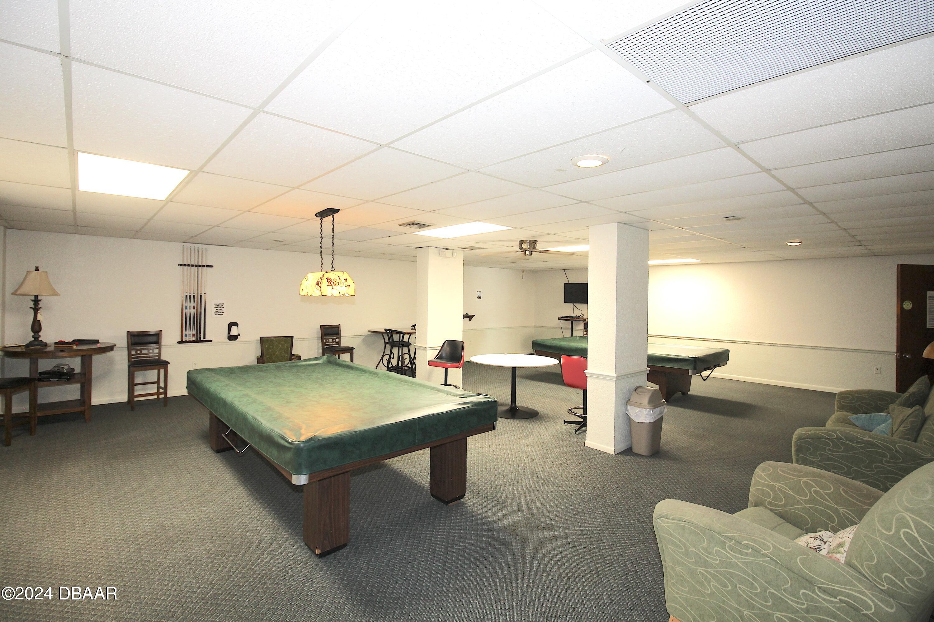 935 N halifax, 1102