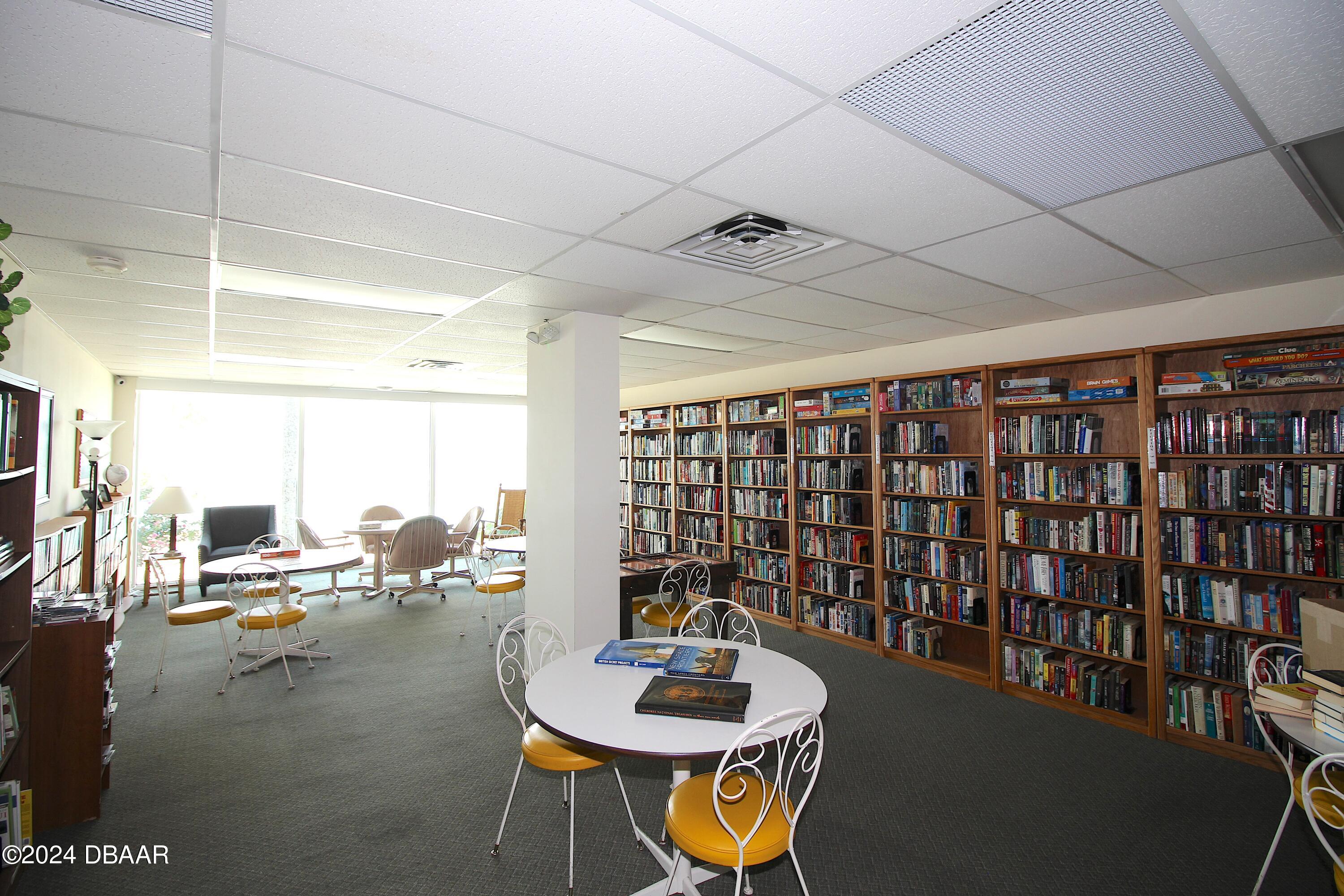 935 N halifax, 1102