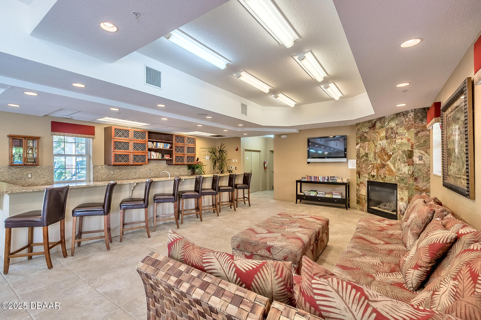 5300 S Atlantic Avenue, 12401