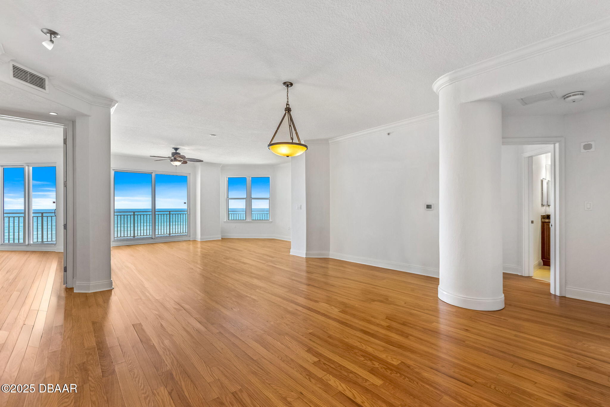 2515 S Atlantic Avenue, 507