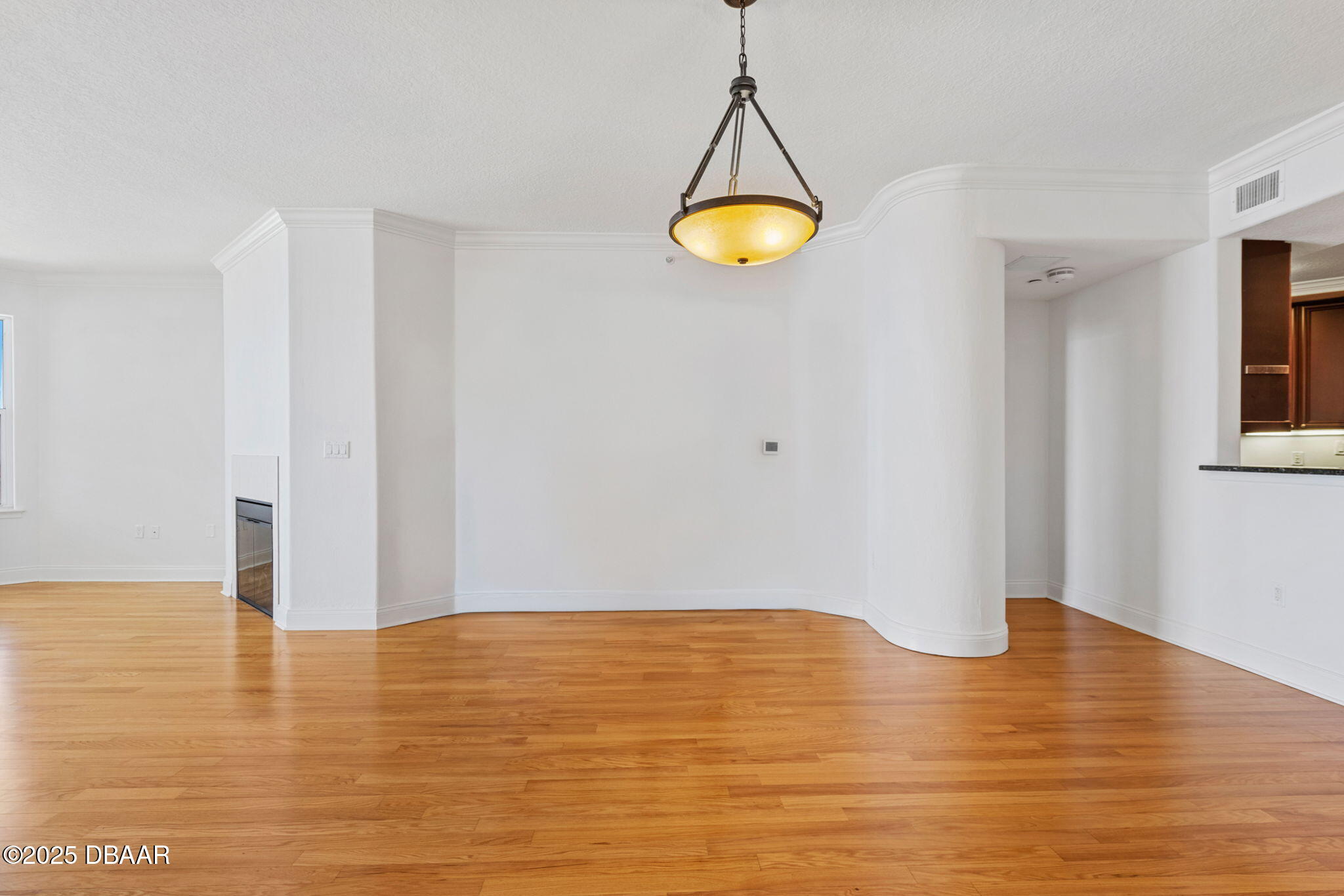 2515 S Atlantic Avenue, 507