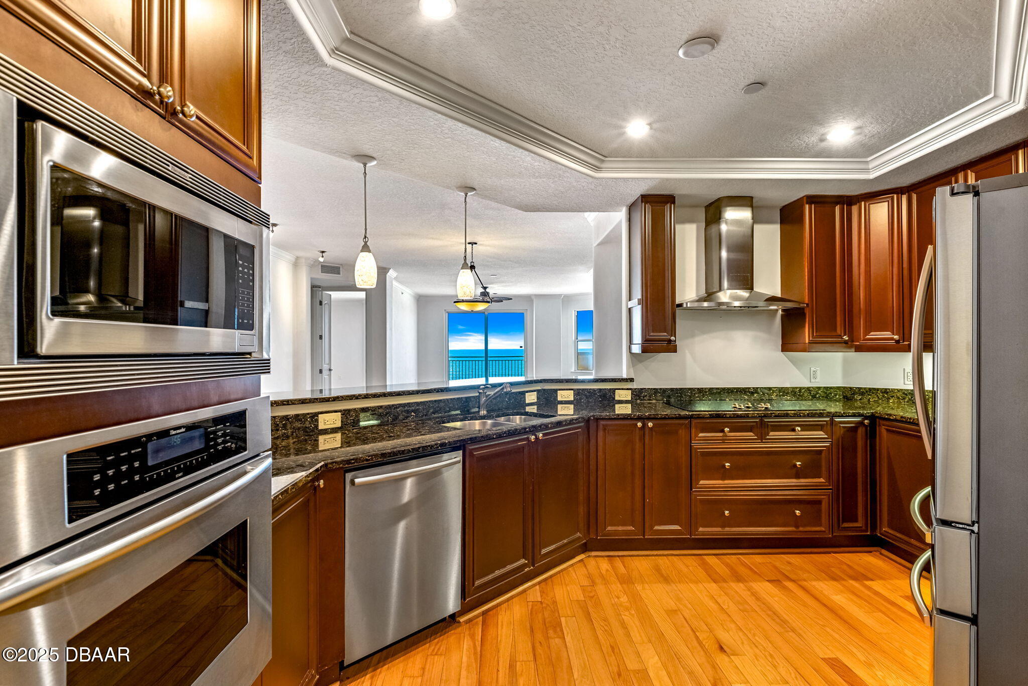 2515 S Atlantic Avenue, 507