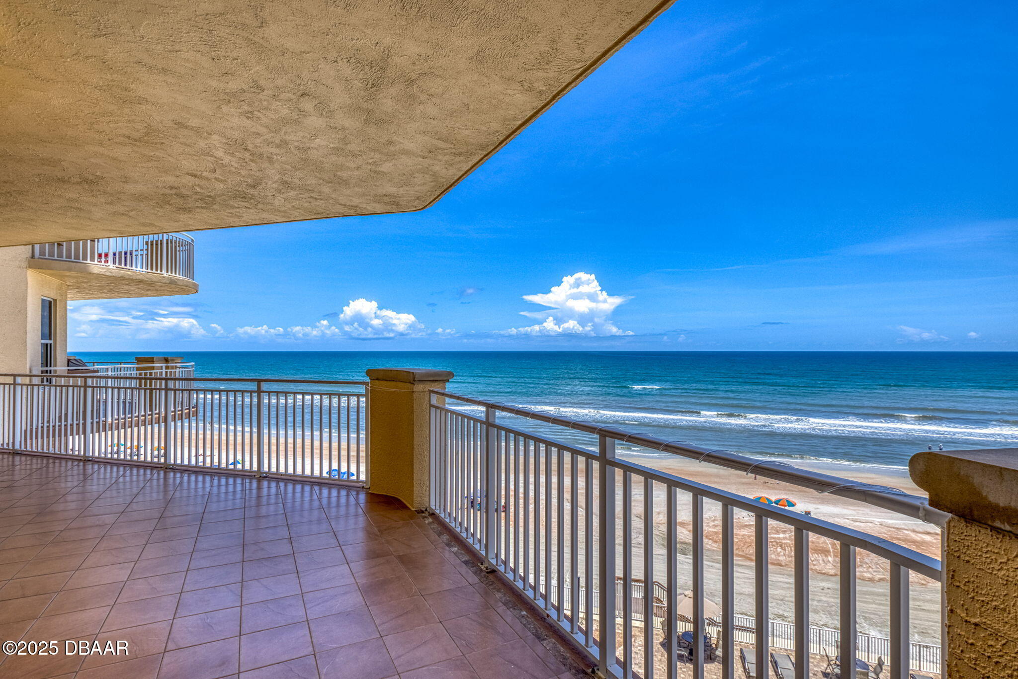 2515 S Atlantic Avenue, 507