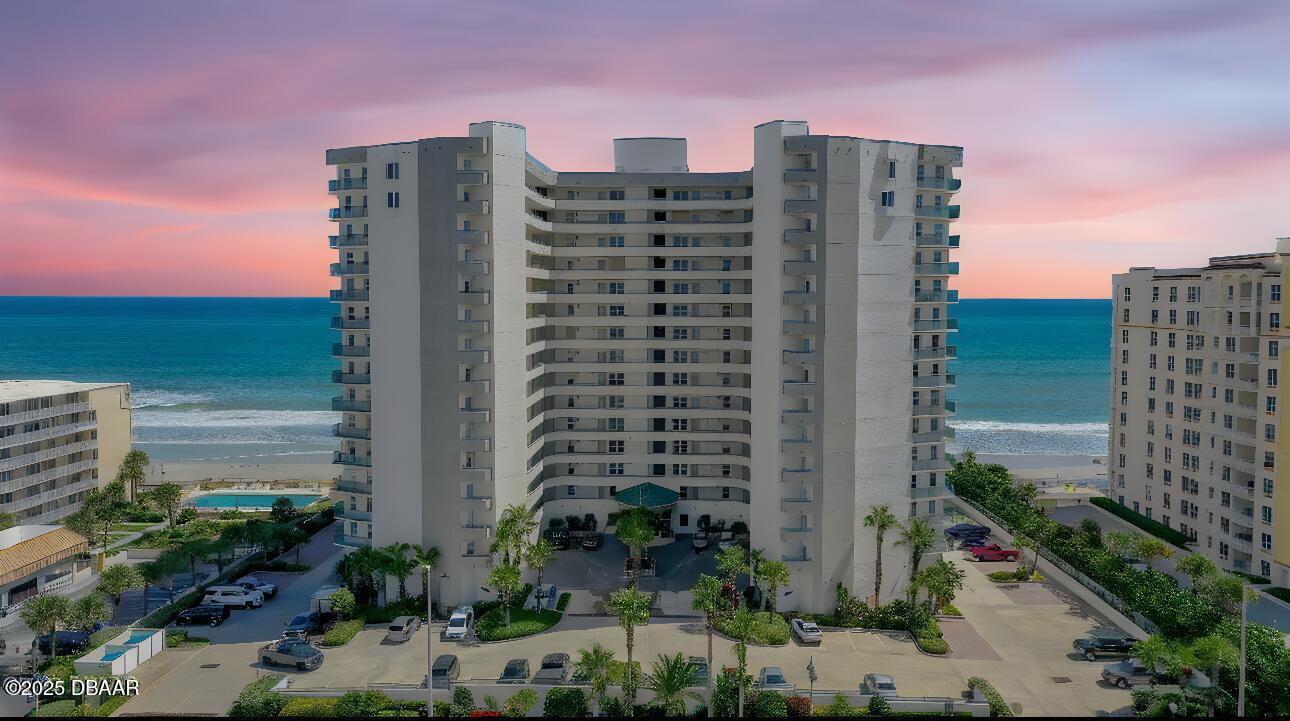 2055 S Atlantic Avenue, 1005