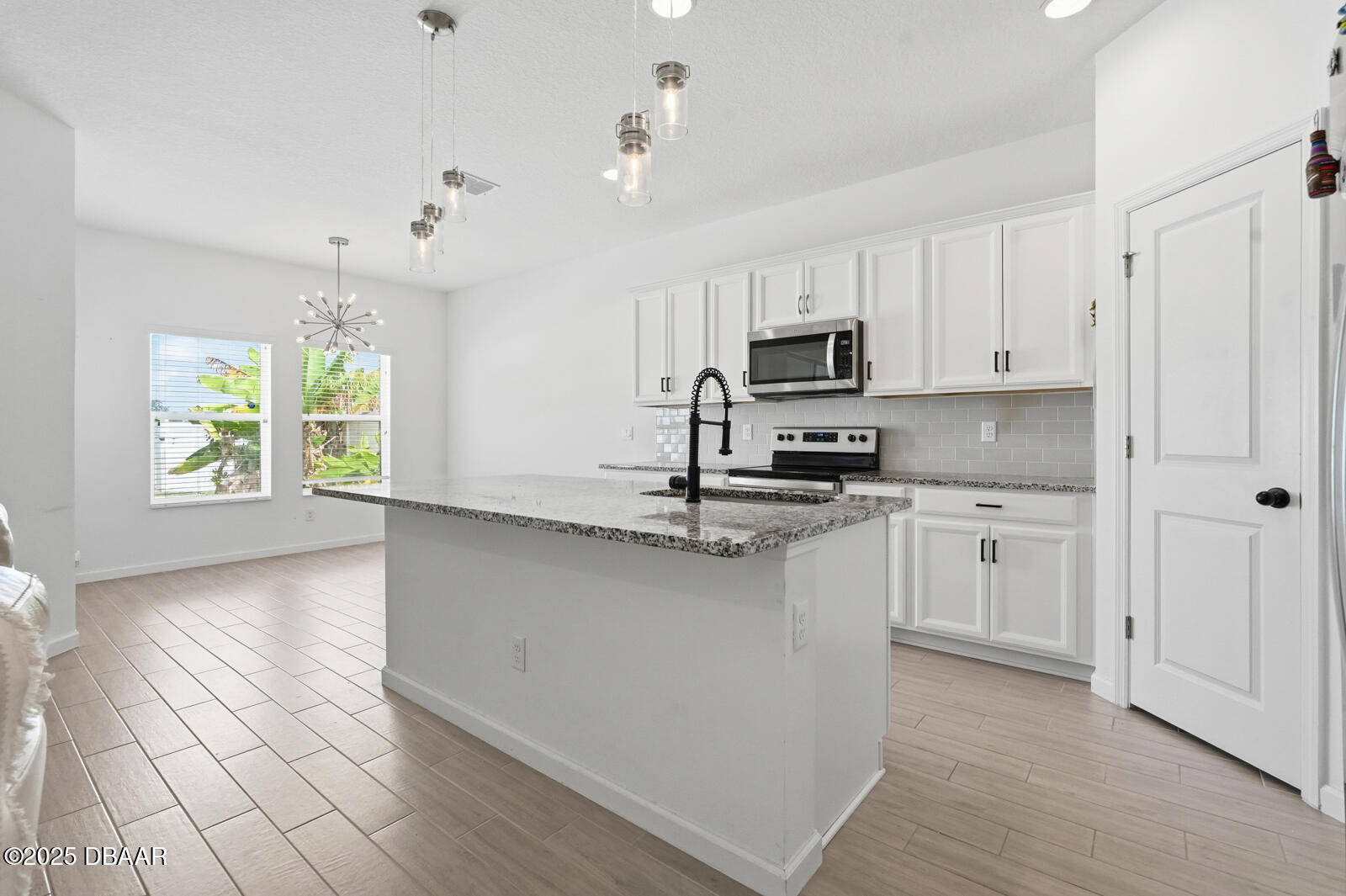 6013 Mount Zion Circle, DeLand