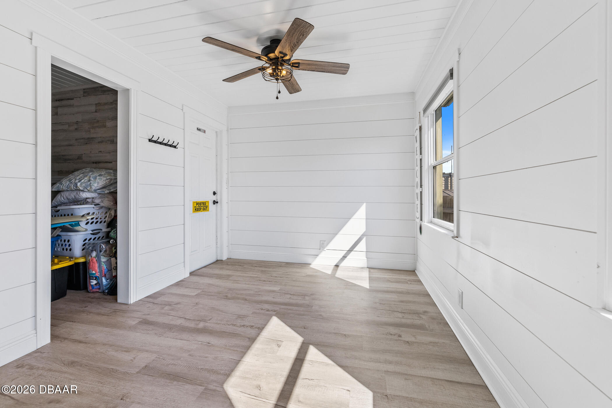 5305 S Ridgewood Avenue