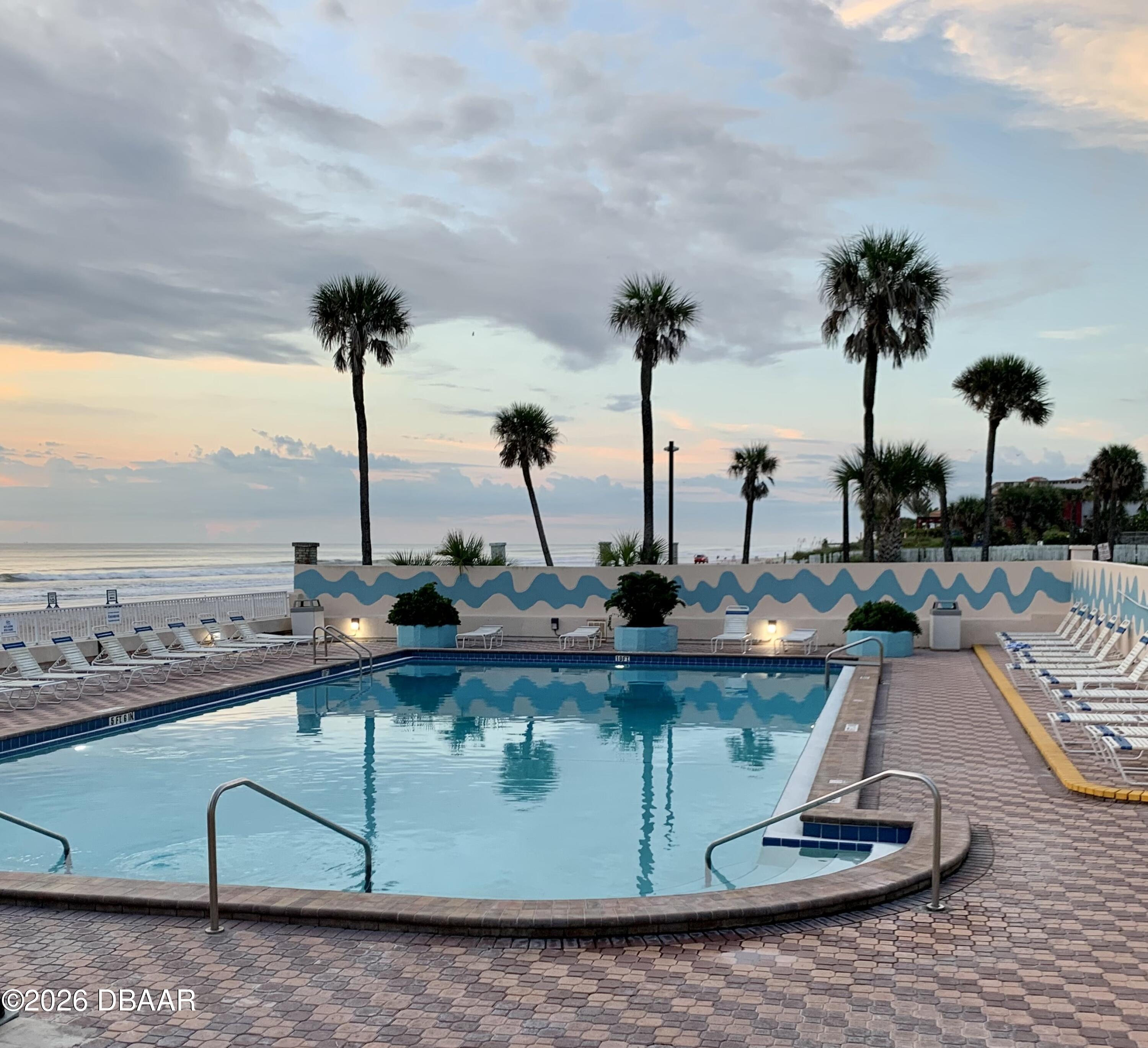 313 S Atlantic Avenue 301
