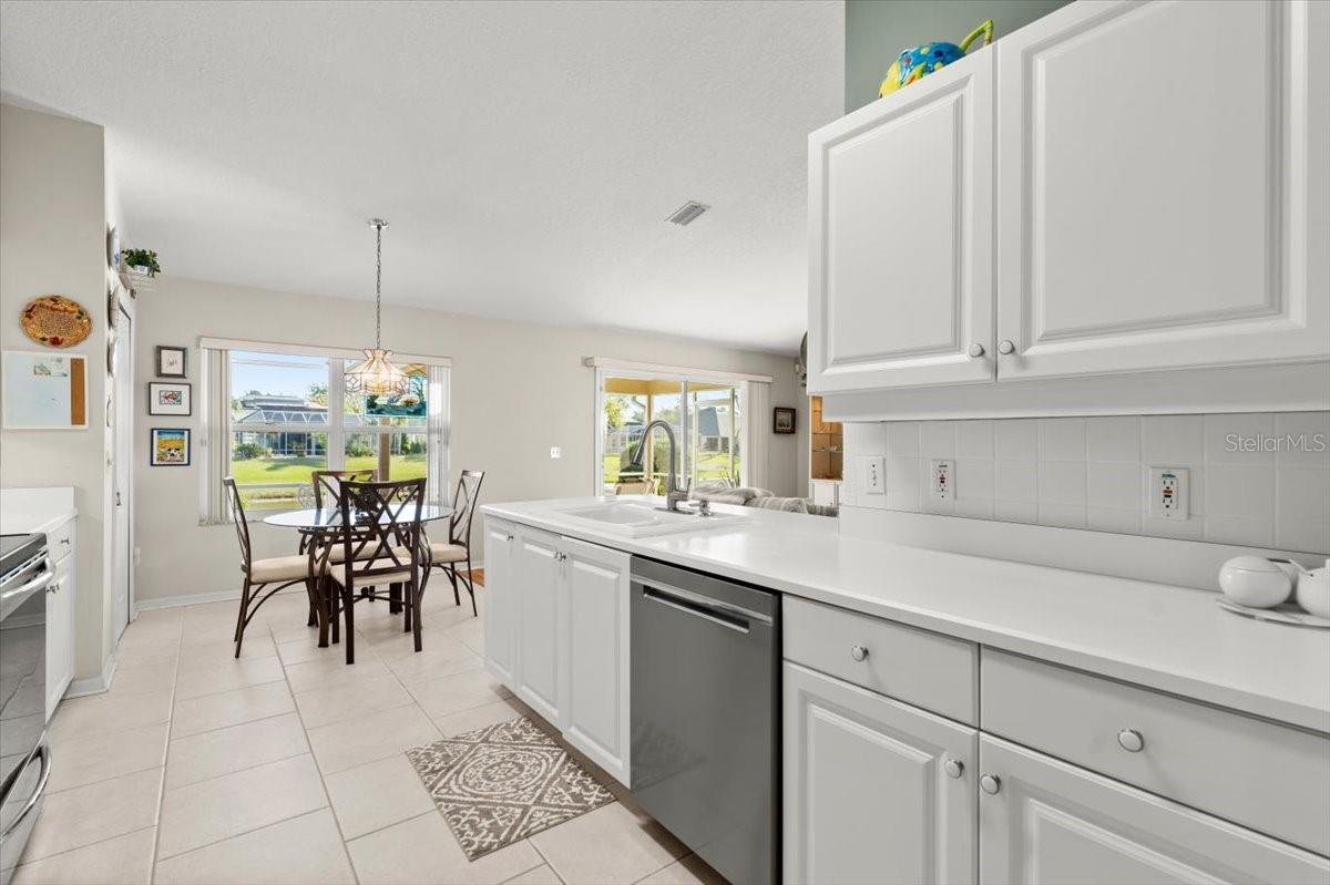6123 JASMINE VINE DR