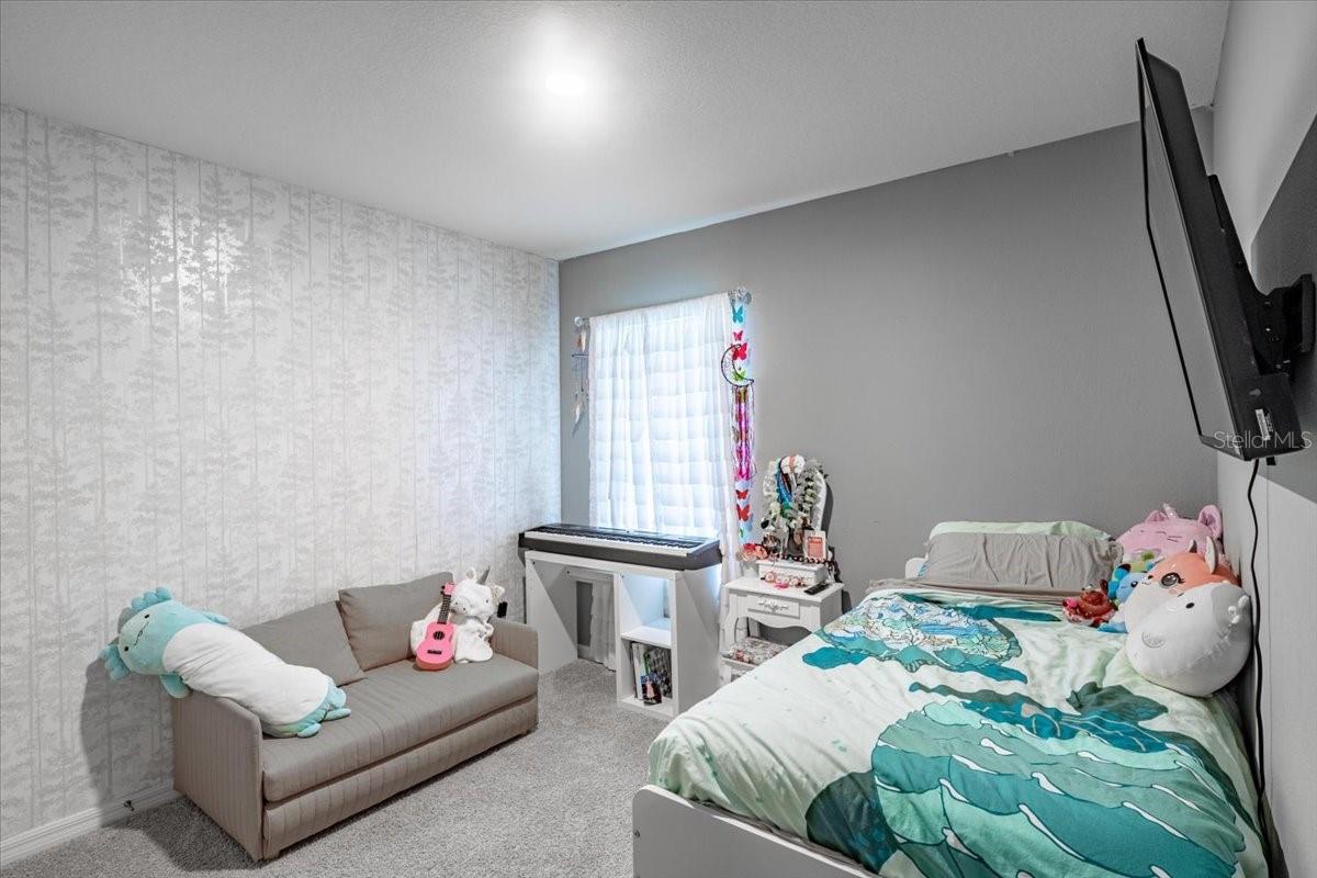 304 SUNSET VIEW DR