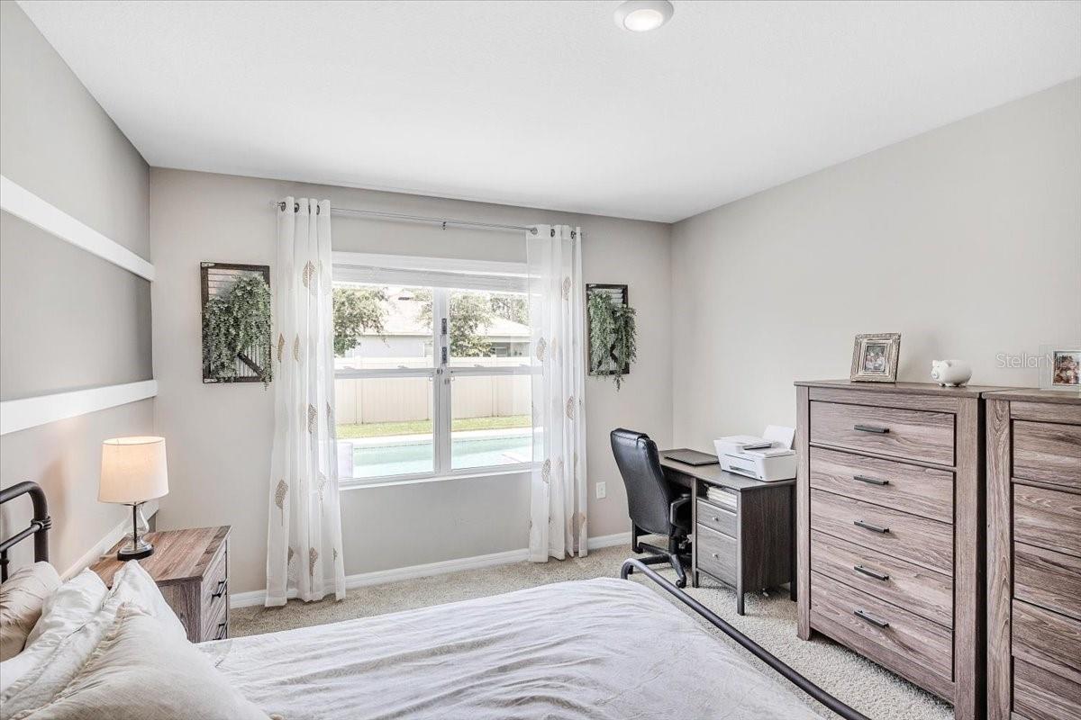 304 SUNSET VIEW DR