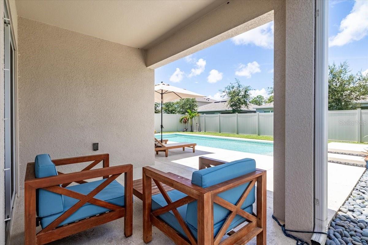 304 SUNSET VIEW DR